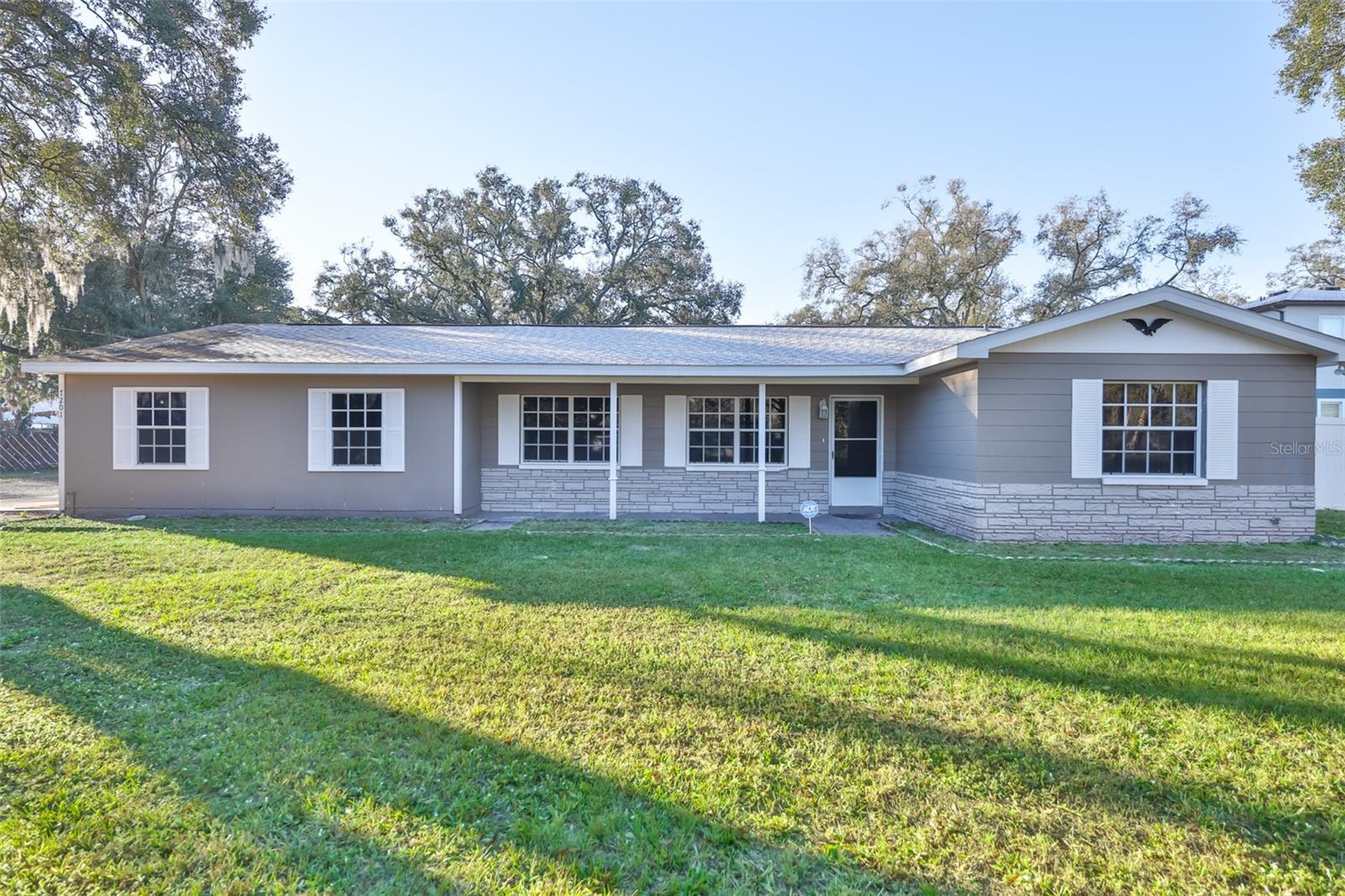 Image 3 of 25 For 7201 21st Avenue