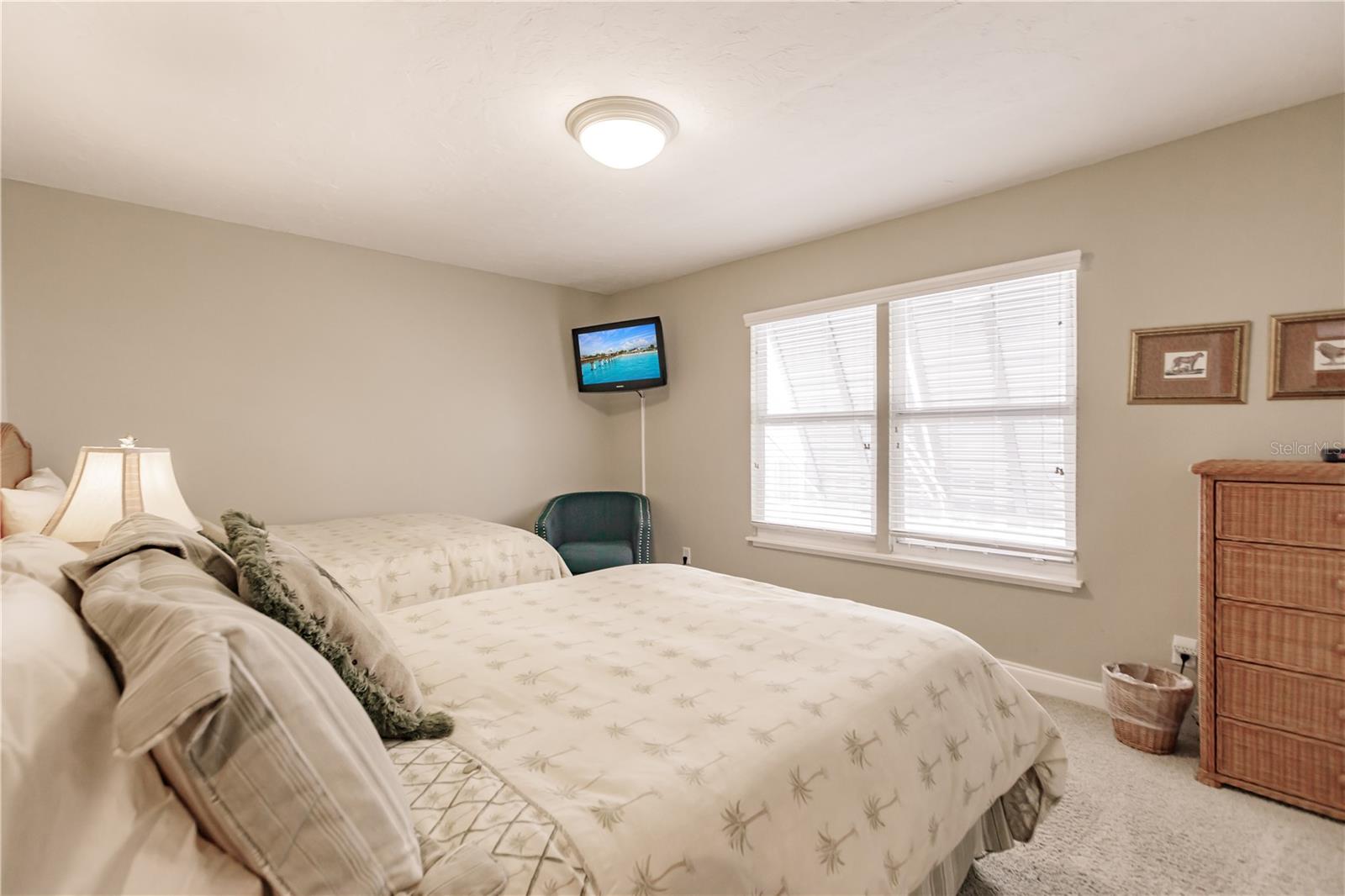 Image 24 of 27 For 6052 Peppertree Way 235b