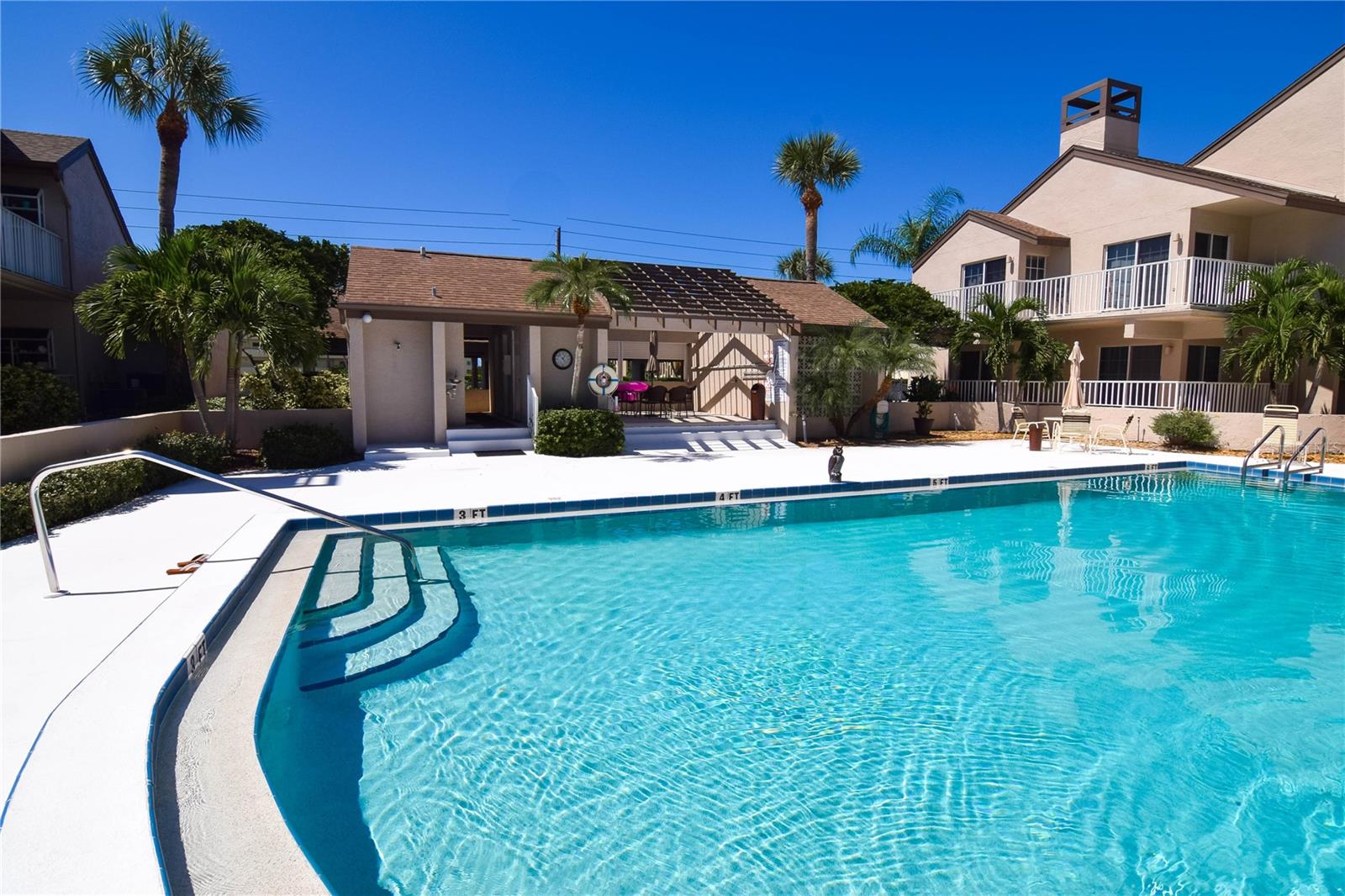 Image 23 of 31 For 4684 Huron Road