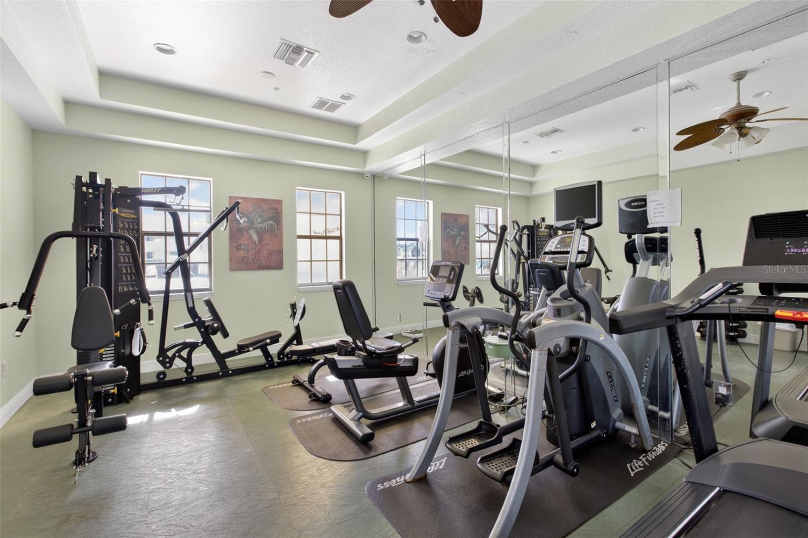 Image 38 of 39 For 13671 Julias Way 1225