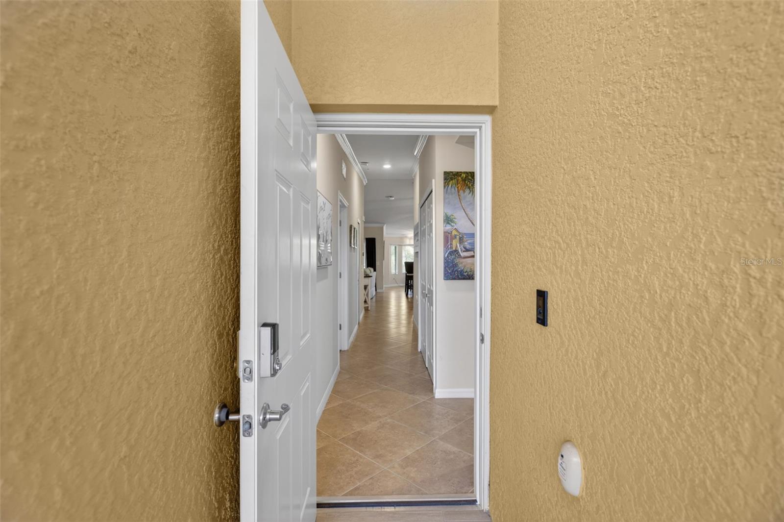 Image 6 of 39 For 13671 Julias Way 1225