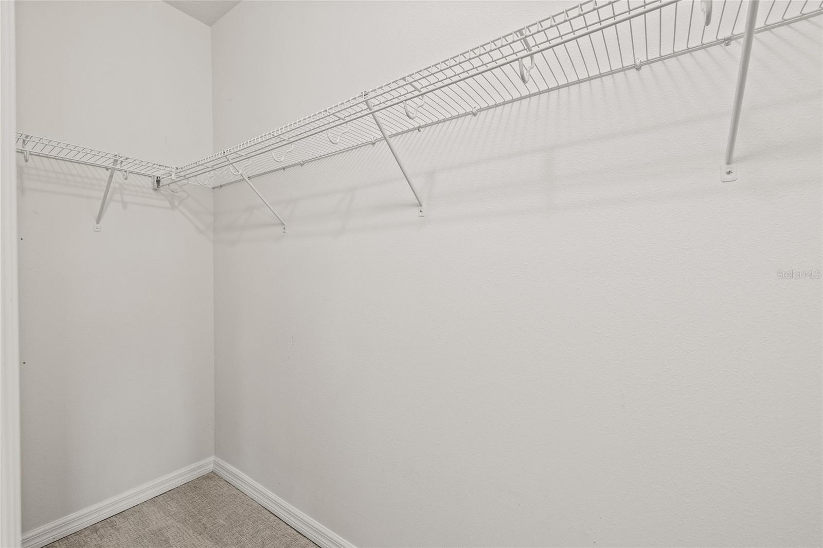 Image 32 of 56 For 1950 Lake Ridge Boulevard