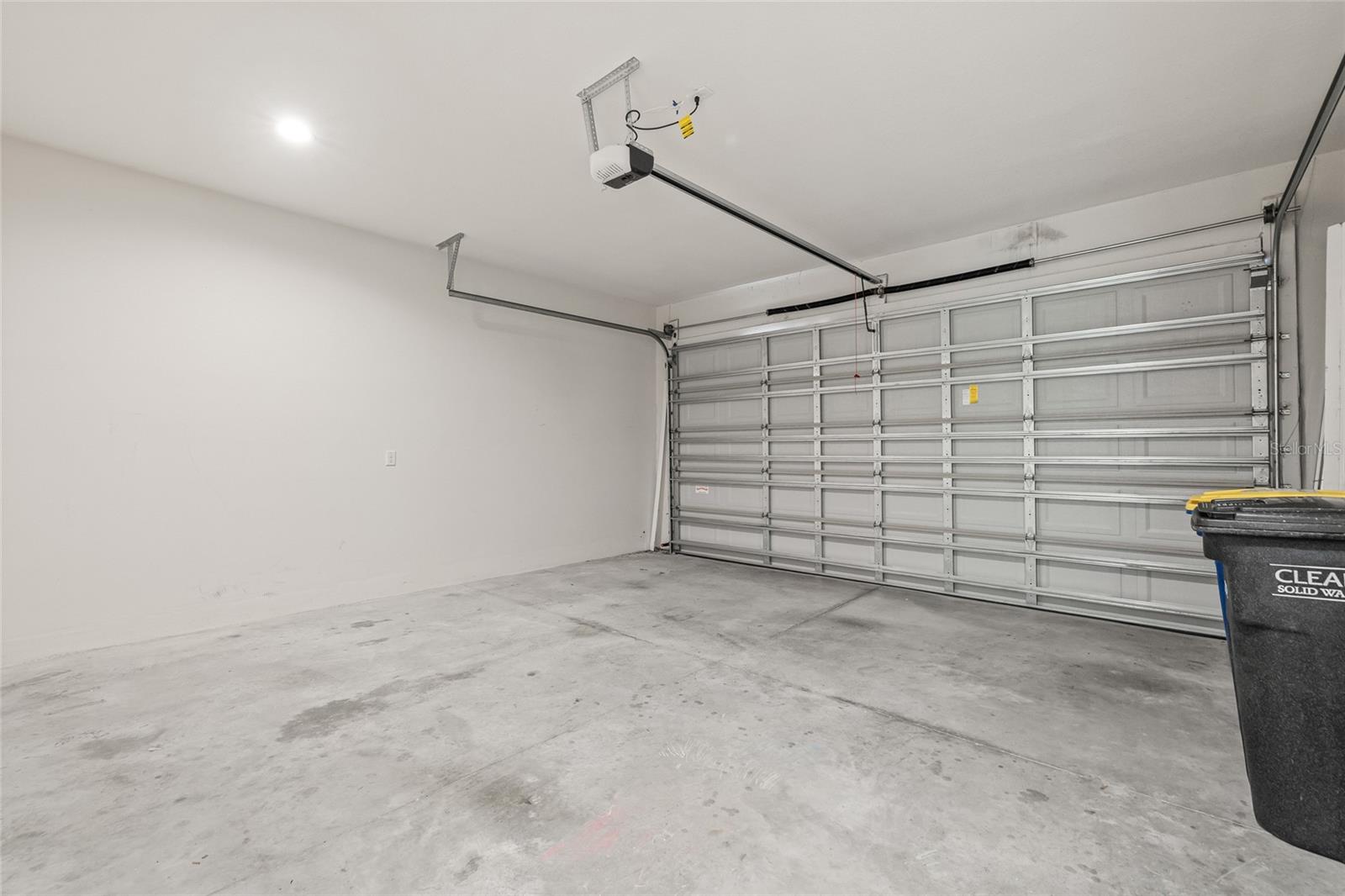 Image 42 of 56 For 1950 Lake Ridge Boulevard