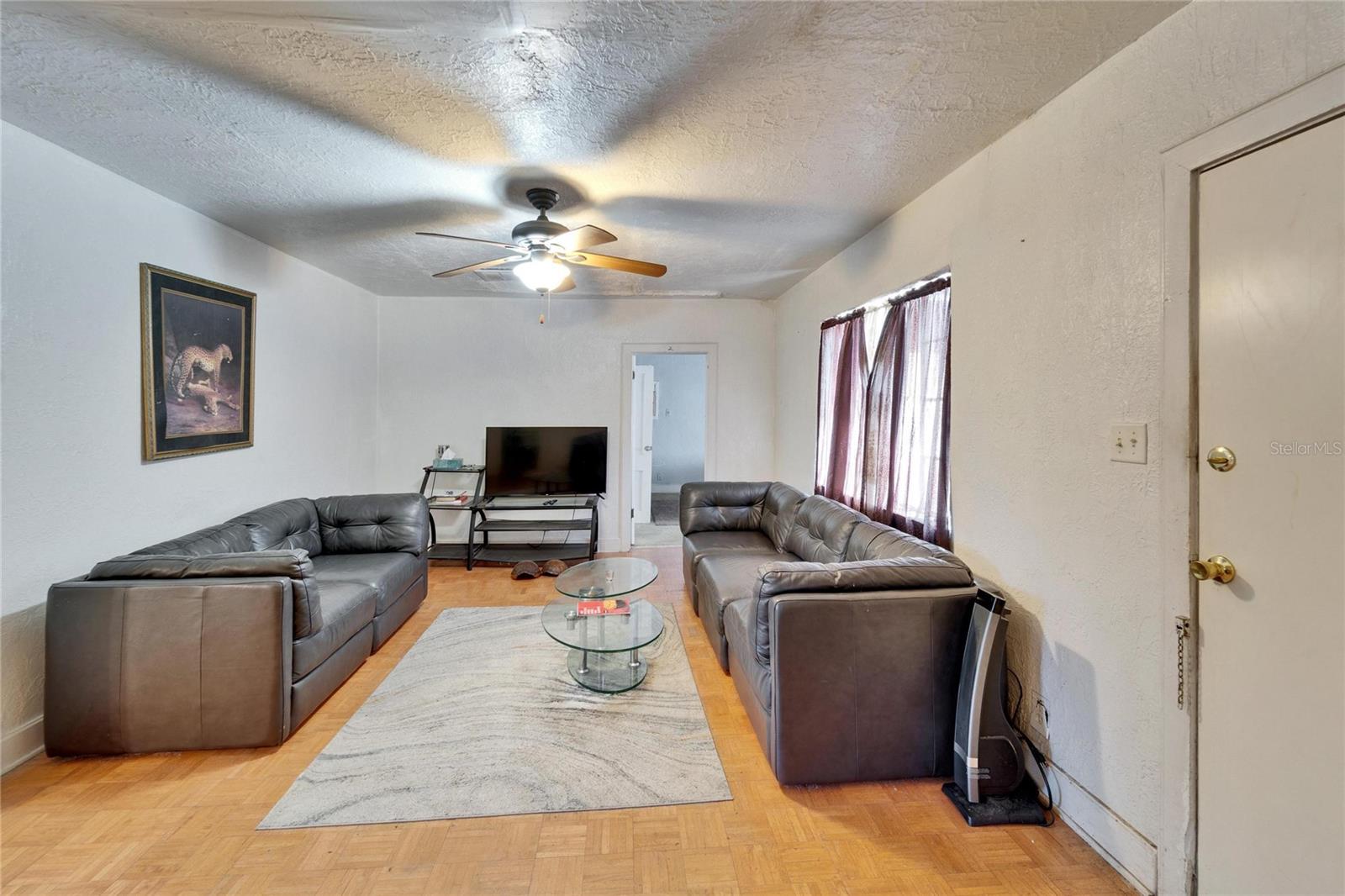 Image 12 of 40 For 2606 Boulevard