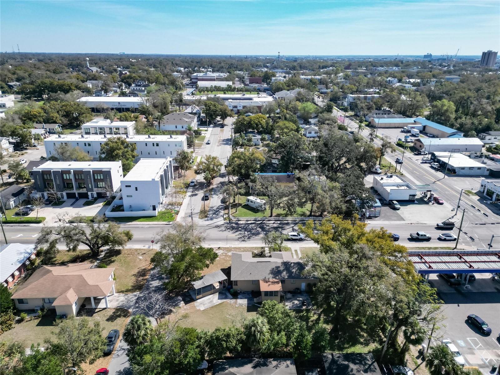 Image 30 of 40 For 2606 Boulevard