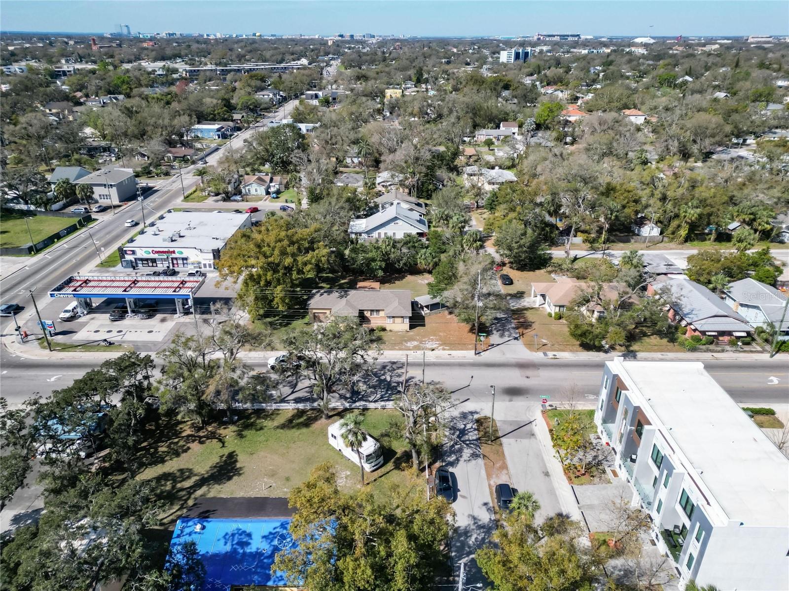 Image 37 of 40 For 2606 Boulevard