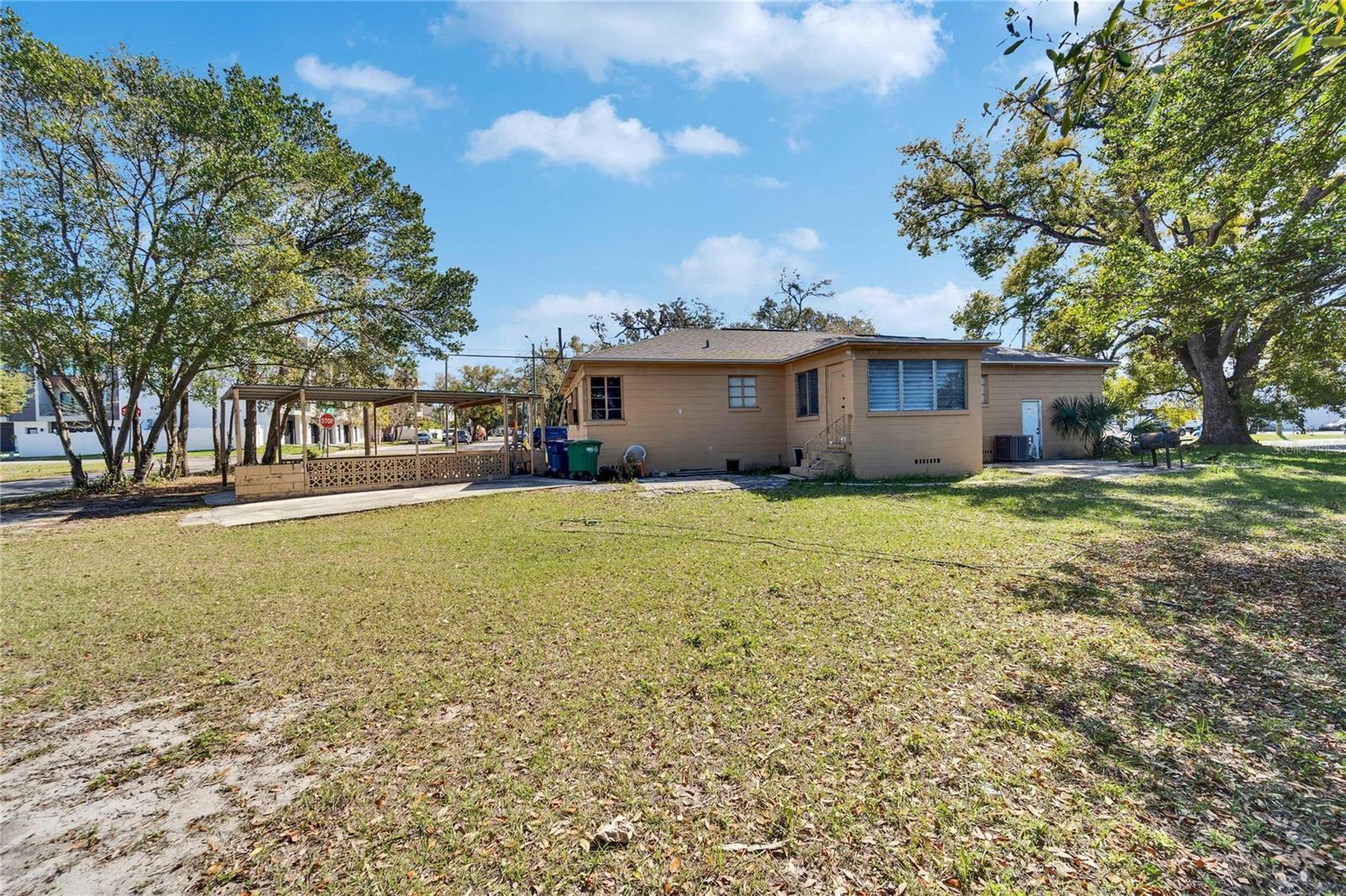 Image 4 of 40 For 2606 Boulevard