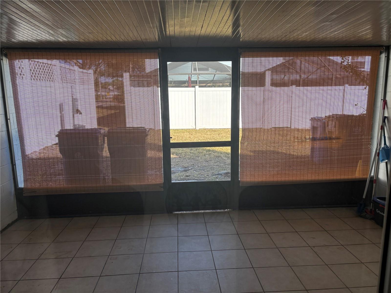 Image 16 of 19 For 11802 Cypress Hill Circle