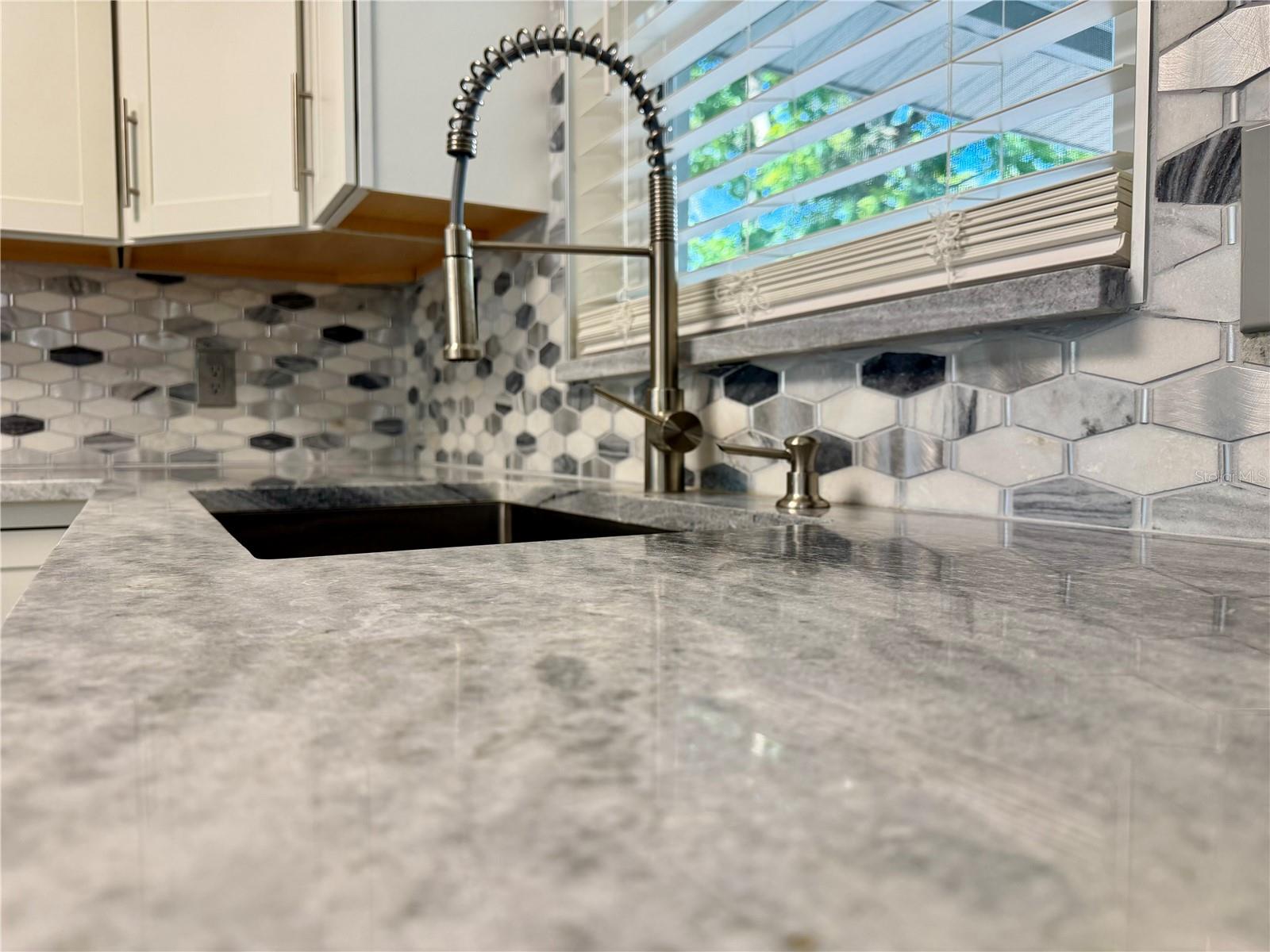 Image 5 of 29 For 4371 72nd Terrace N