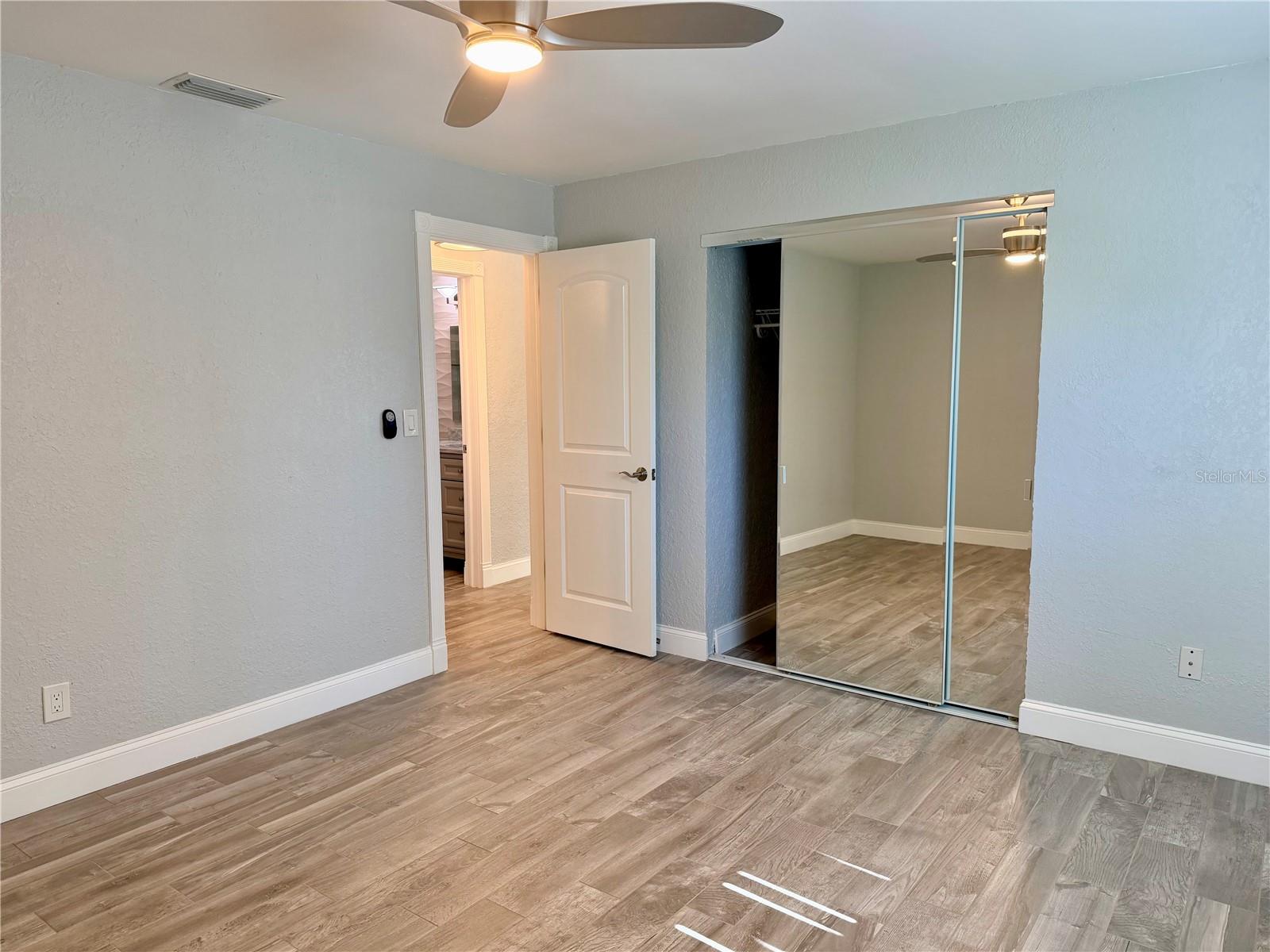 Image 9 of 29 For 4371 72nd Terrace N