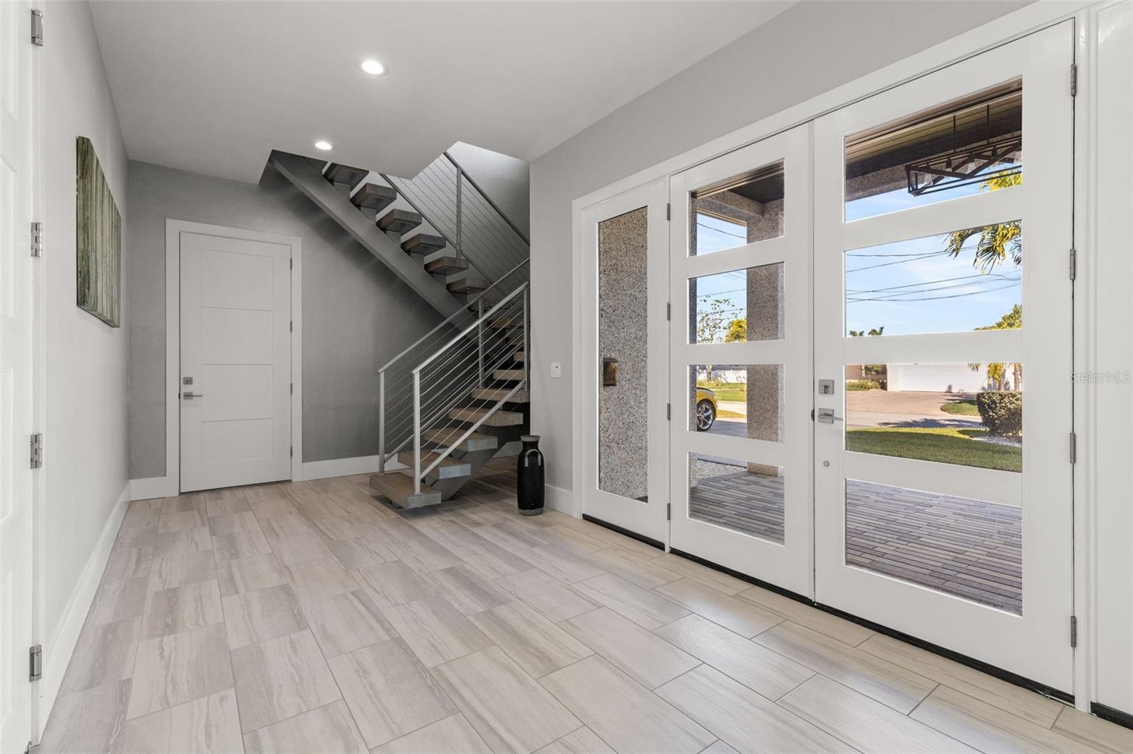 Image 23 of 34 For 7966 1st Avenue S