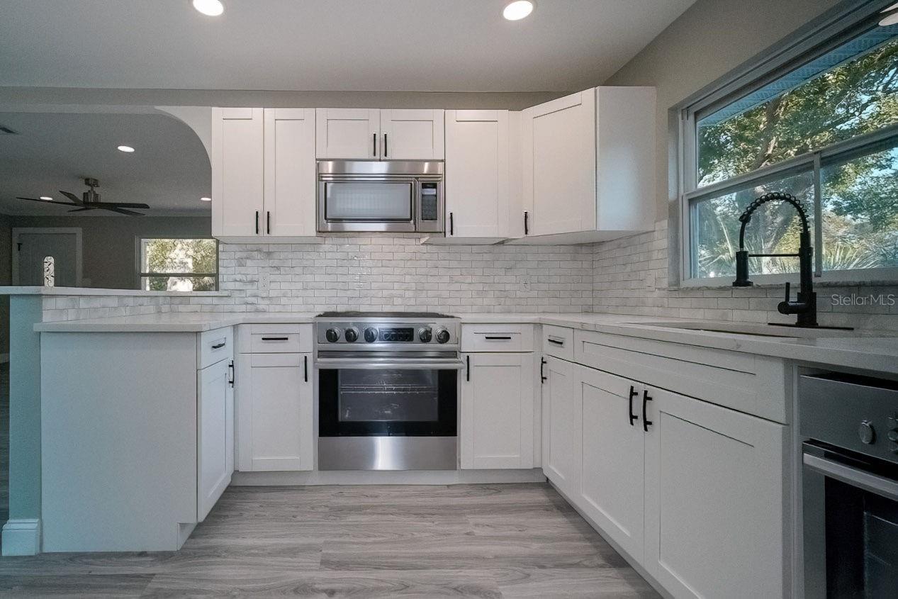 Image 4 of 43 For 1413 60th Street S