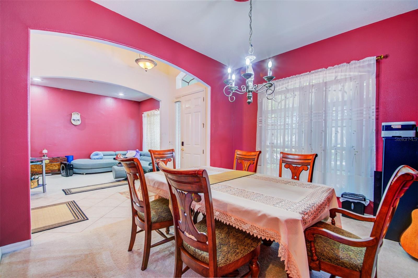 Image 12 of 60 For 306 Carriage Oak Place