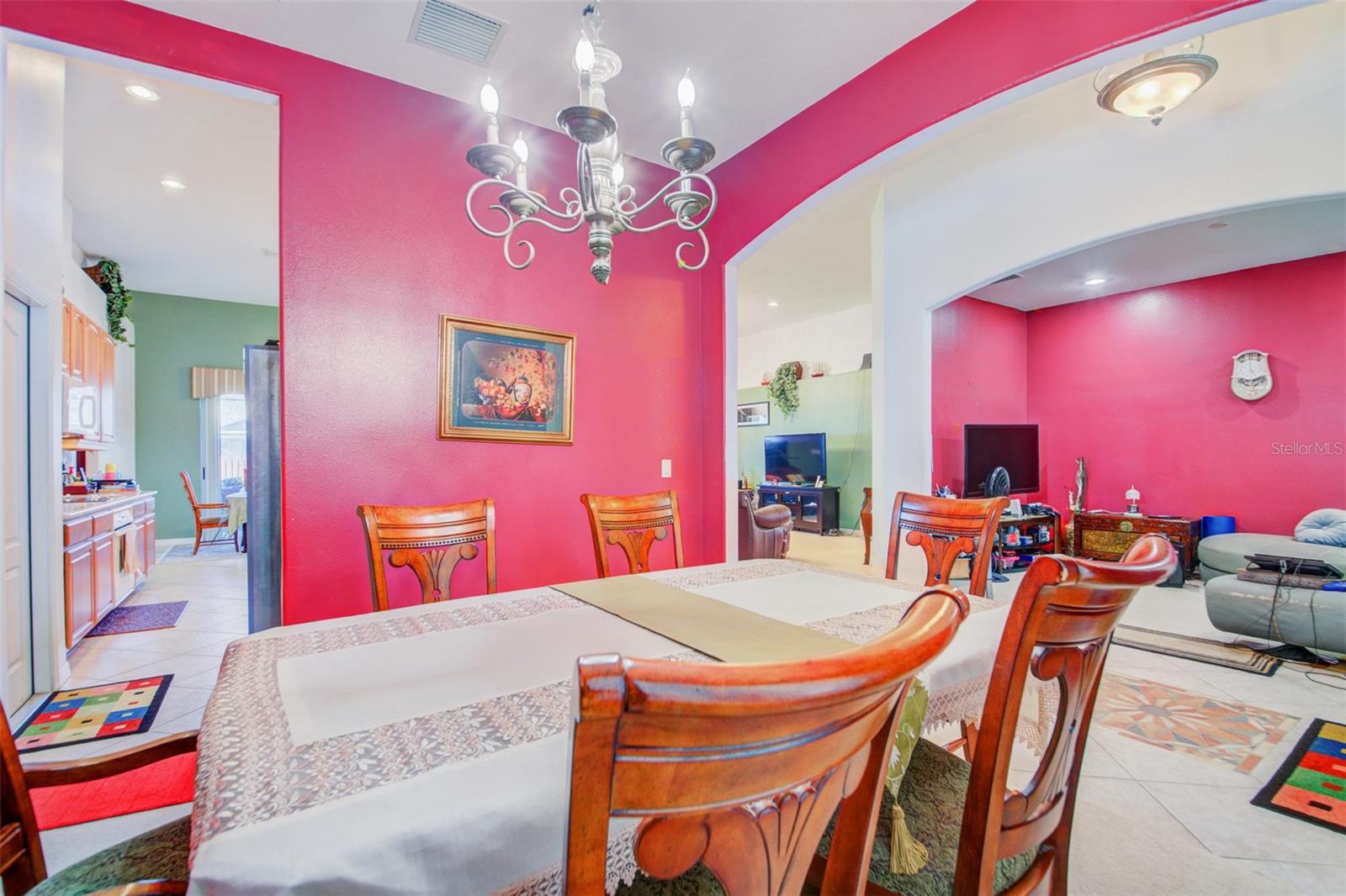 Image 13 of 60 For 306 Carriage Oak Place