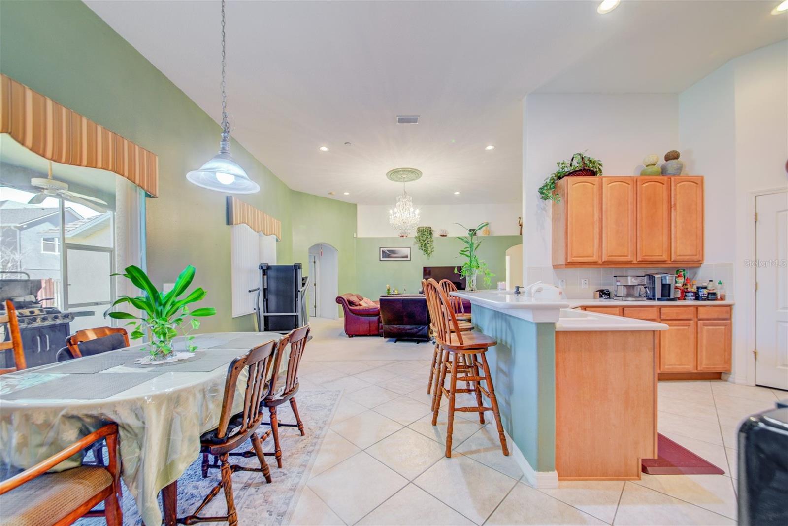 Image 21 of 60 For 306 Carriage Oak Place