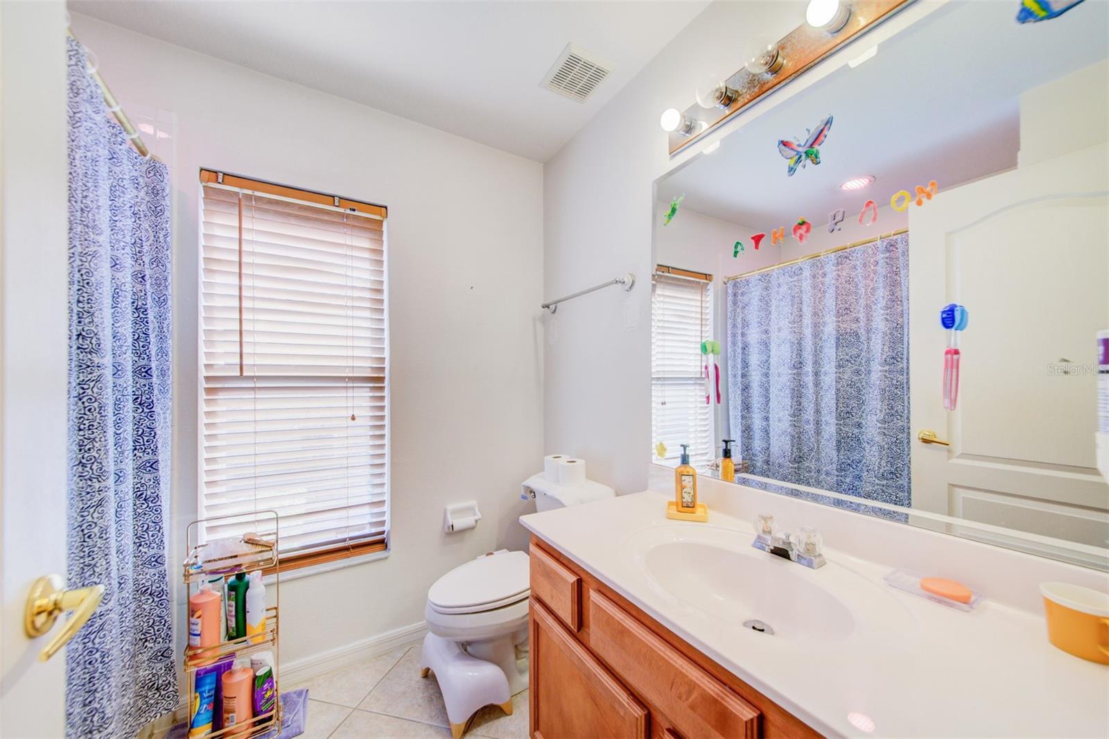 Image 31 of 60 For 306 Carriage Oak Place