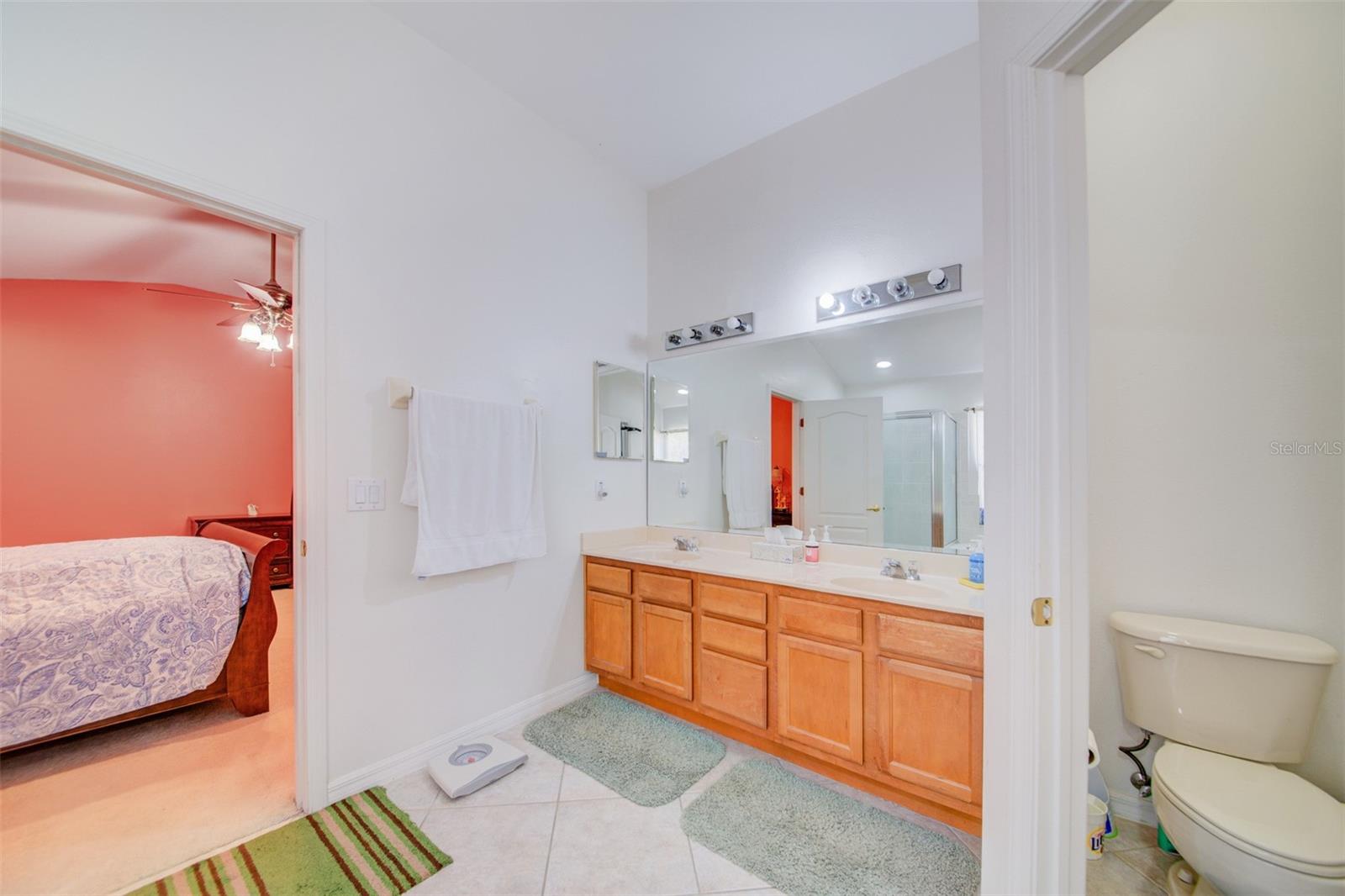 Image 44 of 60 For 306 Carriage Oak Place