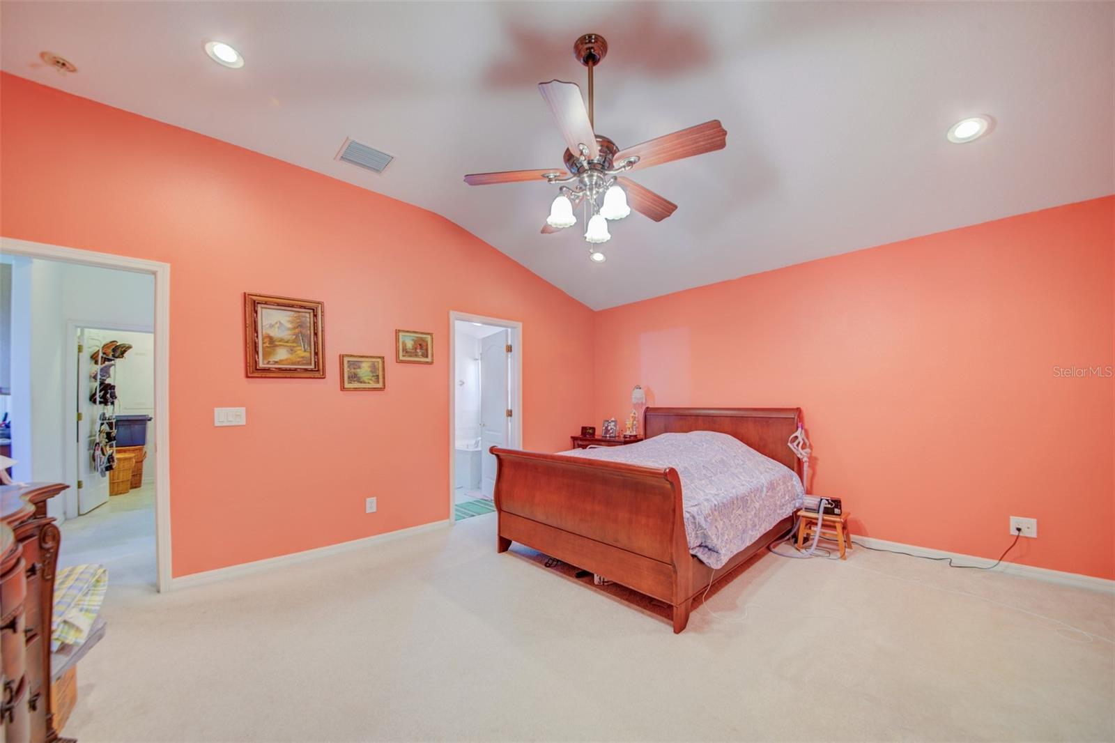 Image 47 of 60 For 306 Carriage Oak Place