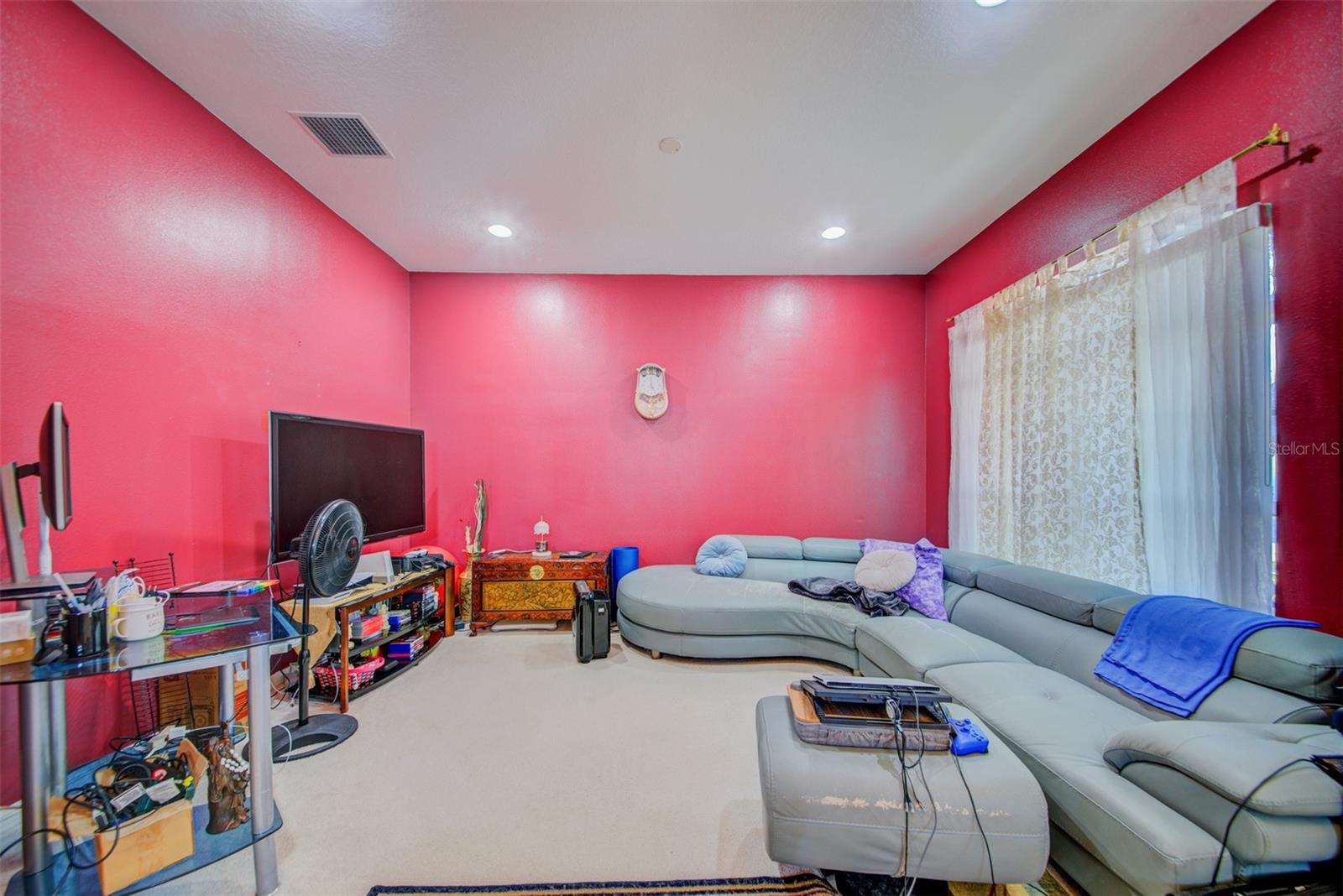 Image 9 of 60 For 306 Carriage Oak Place