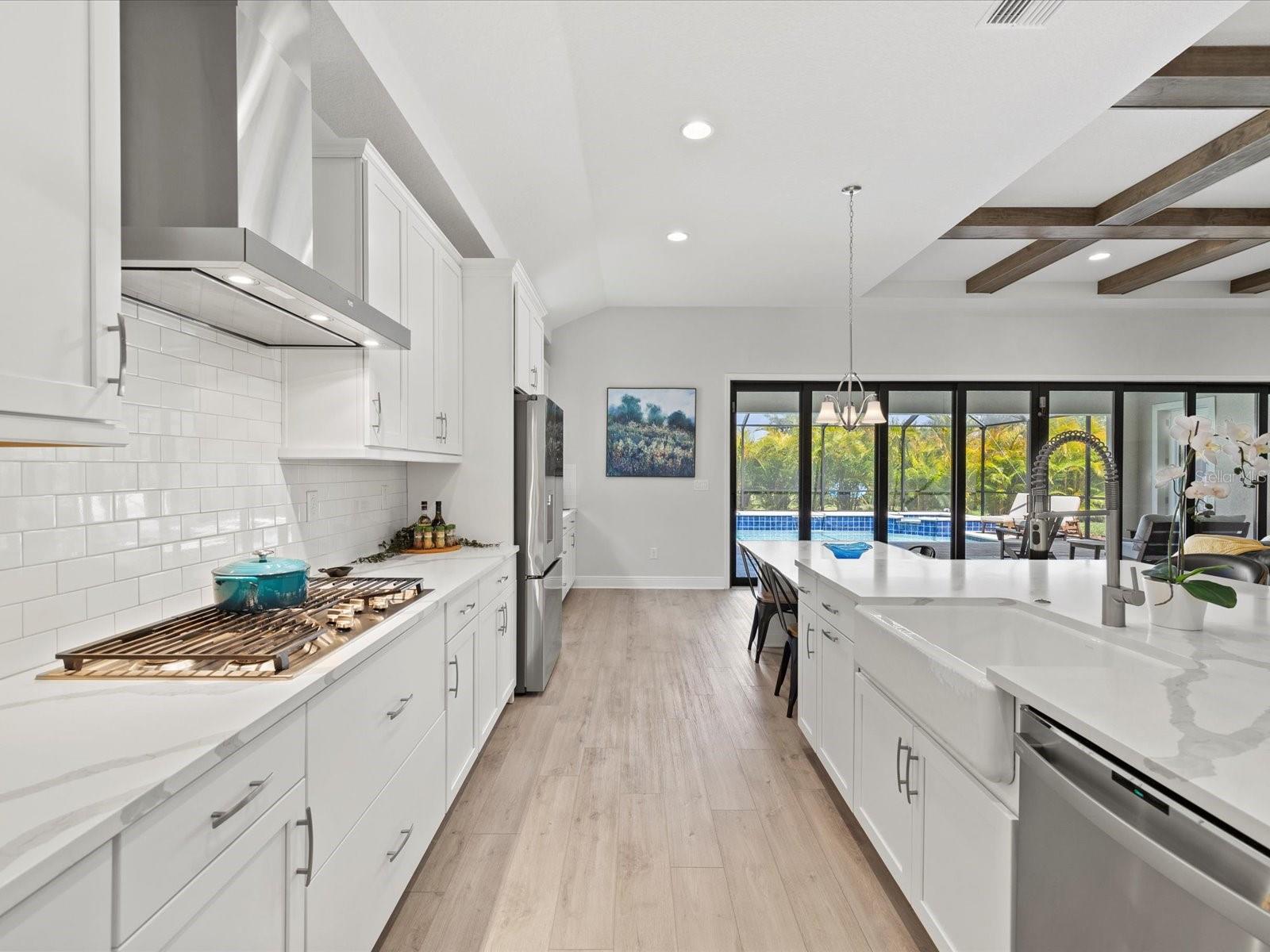 Image 10 of 99 For 6092 Hidden Br Drive