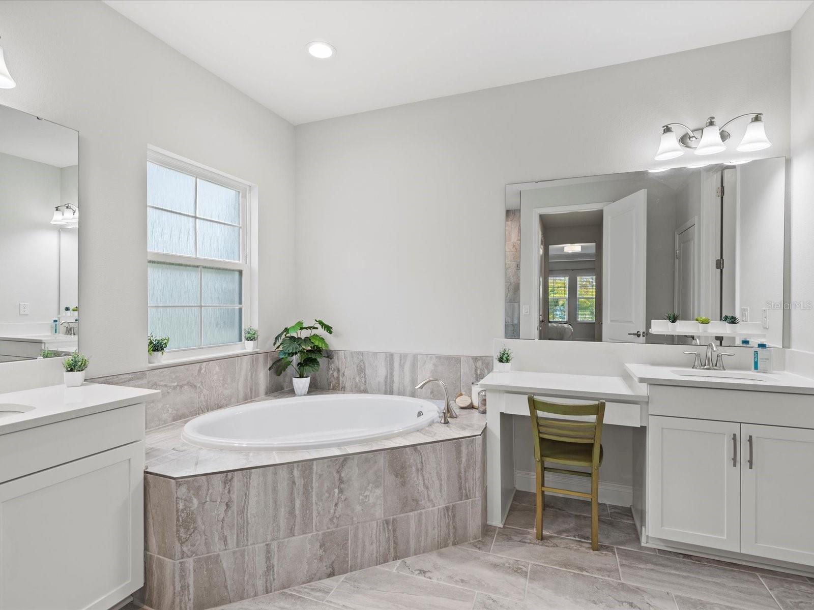 Image 31 of 99 For 6092 Hidden Br Drive