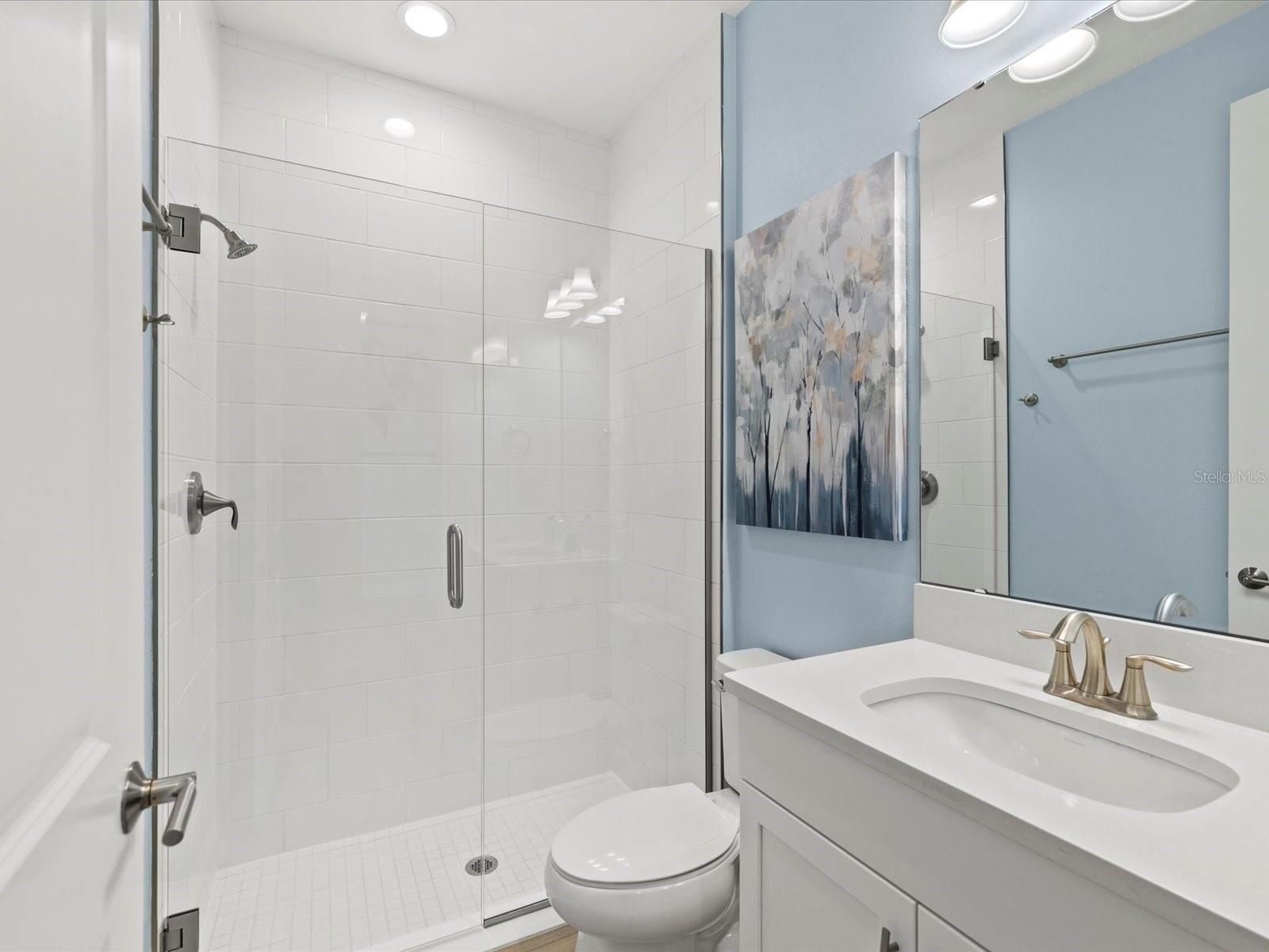 Image 36 of 99 For 6092 Hidden Br Drive