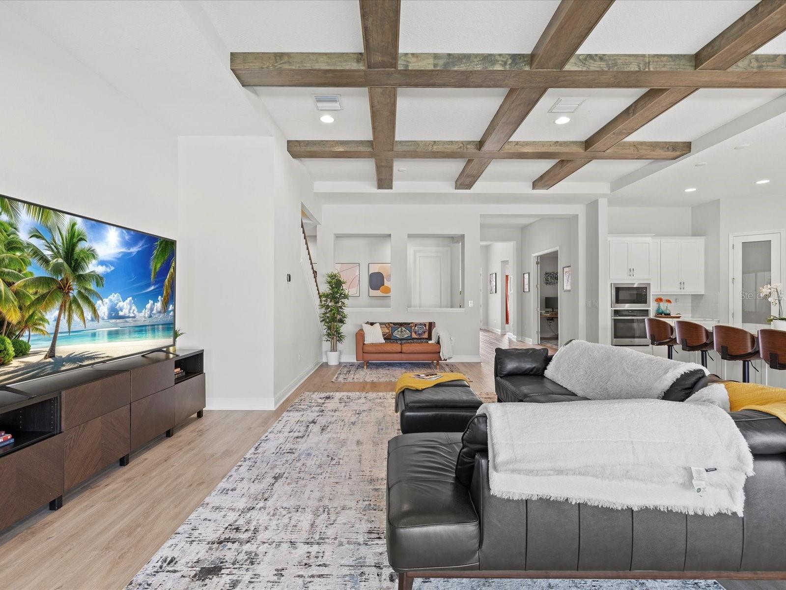 Image 5 of 99 For 6092 Hidden Br Drive