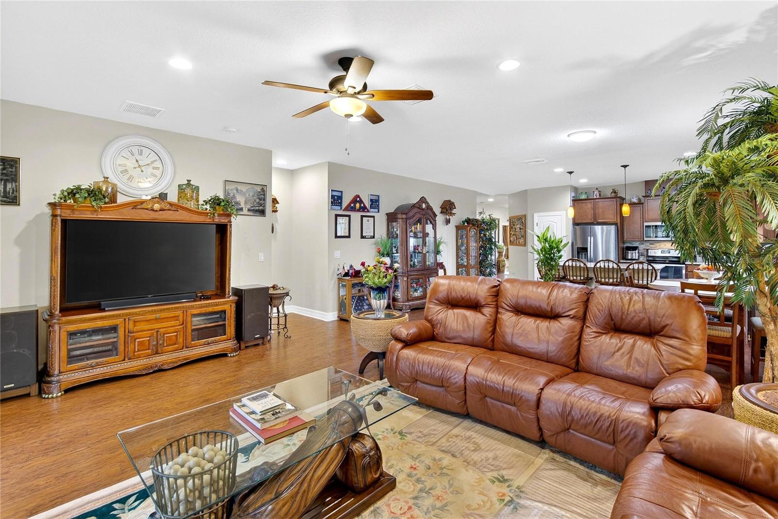 Image 17 of 86 For 5242 Fallen Leaf Drive