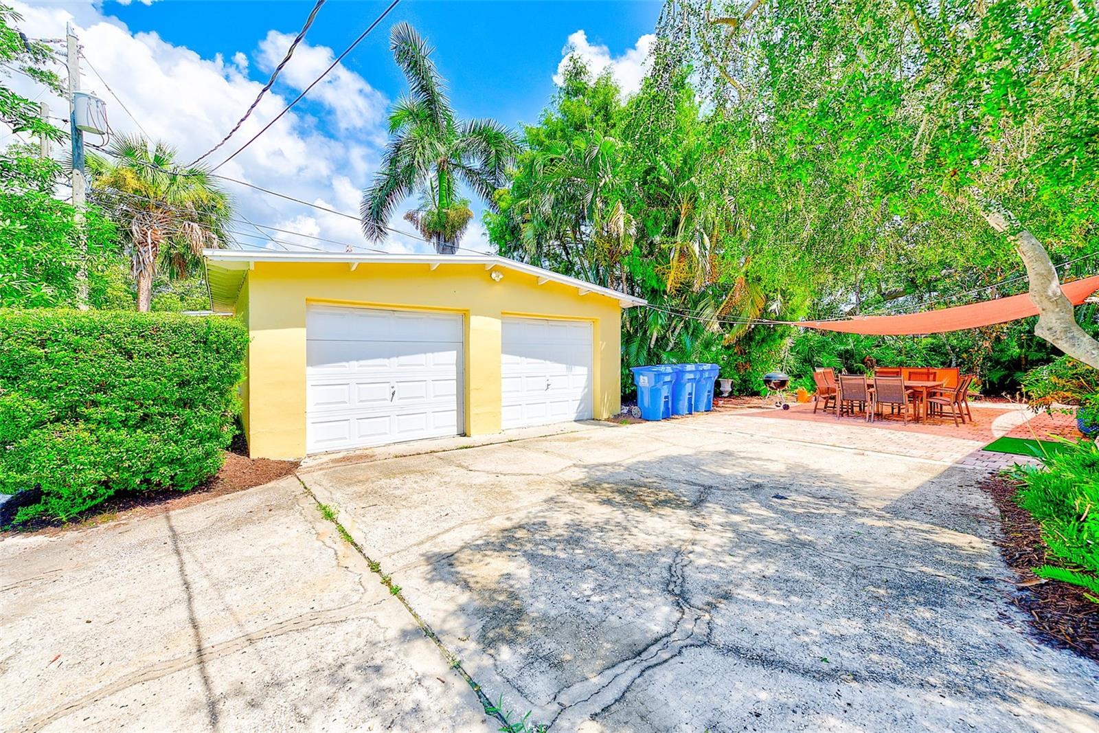 Image 48 of 50 For 240-242 Mateo Way Ne