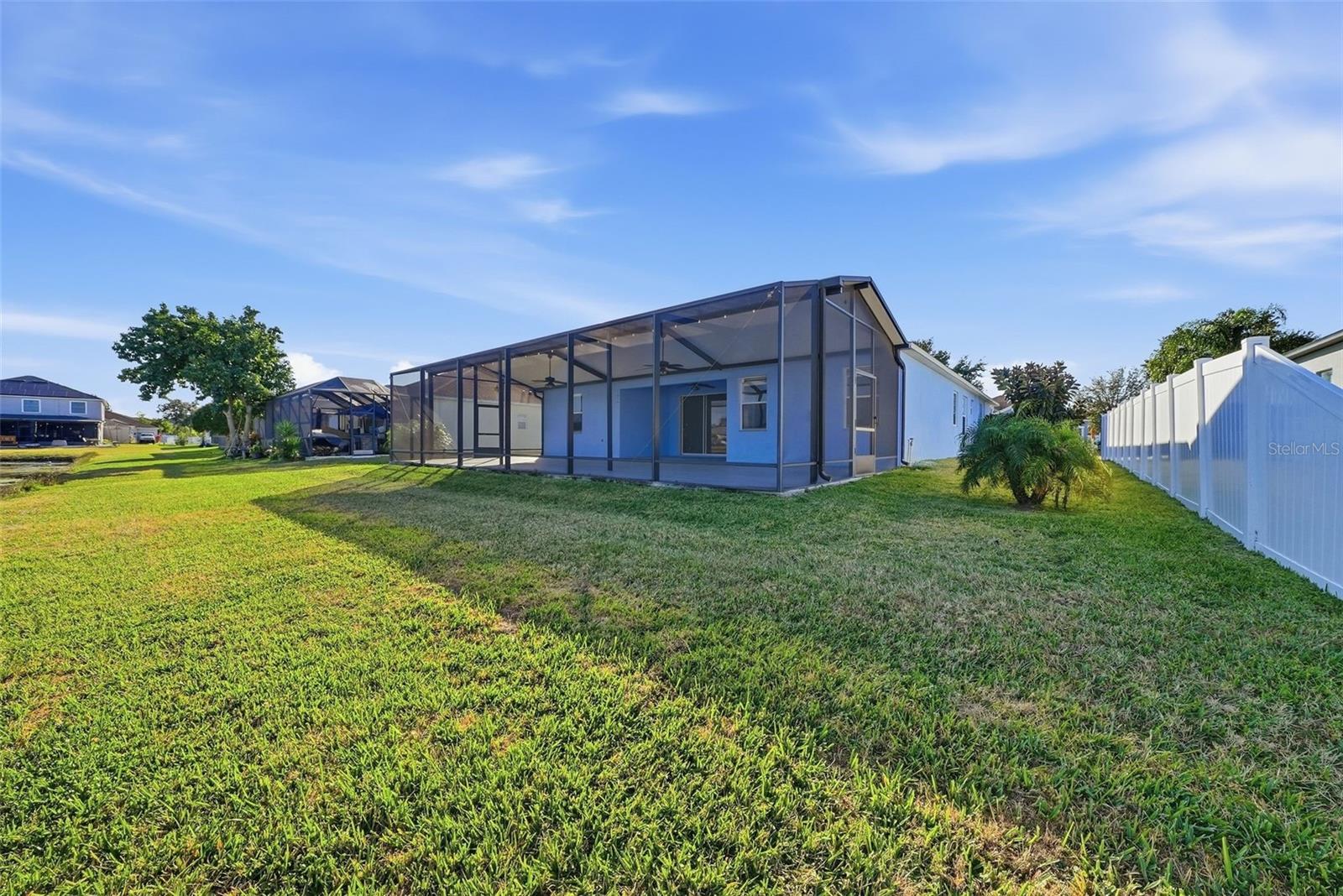 Listing photo id 36 for 13230 Graham Yarden Drive