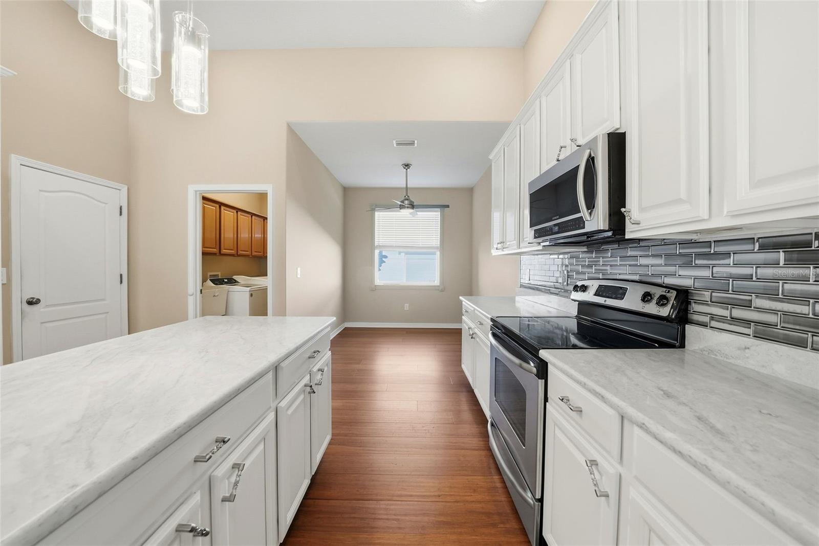 Listing photo id 7 for 13230 Graham Yarden Drive