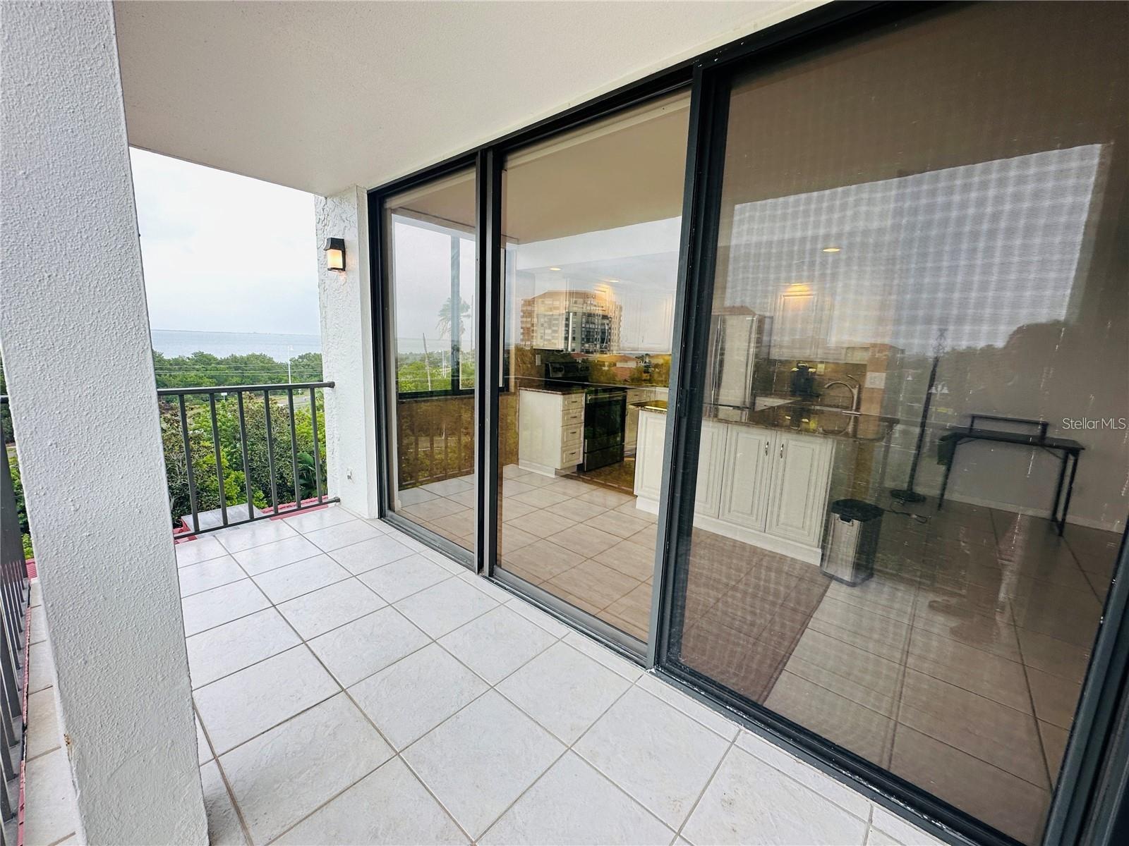 Image 30 of 47 For 6365 Bahia Del Mar Boulevard 506