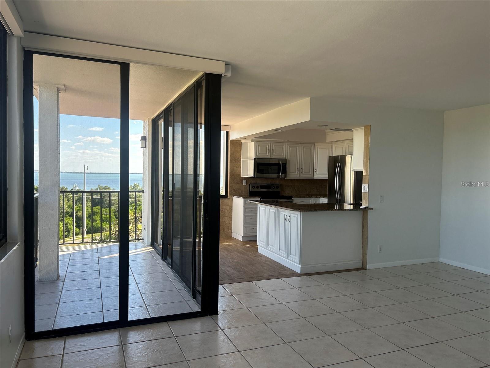 Image 5 of 47 For 6365 Bahia Del Mar Boulevard 506