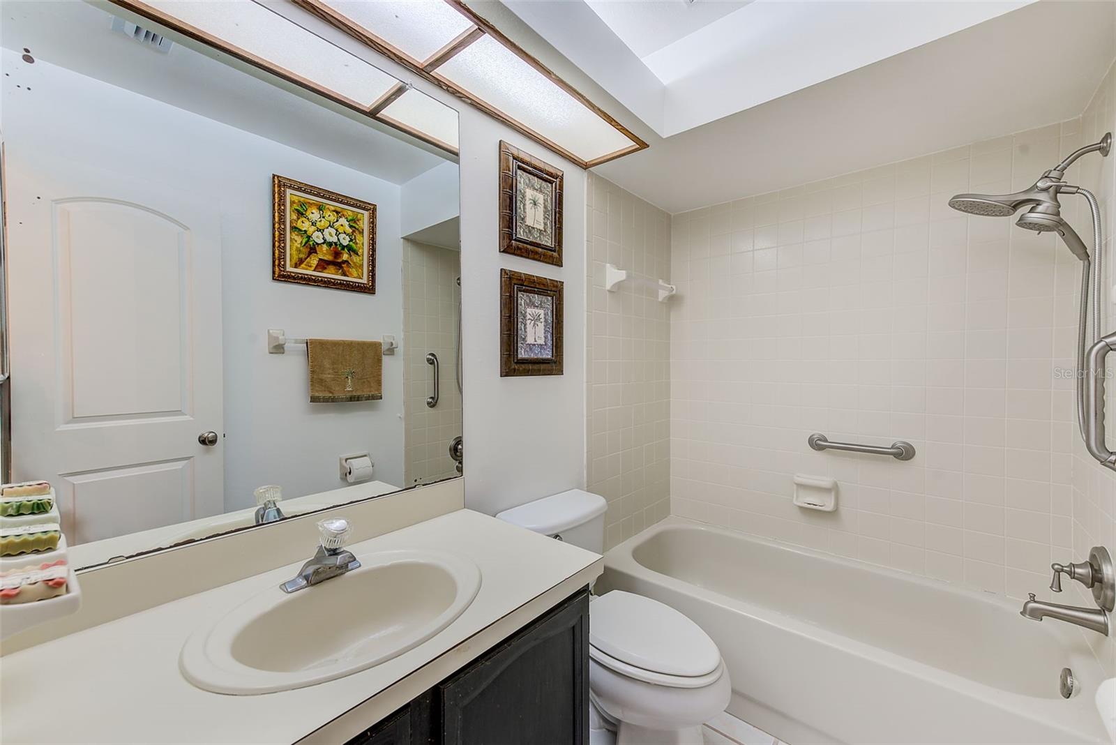 Image 27 of 50 For 2728 Bentley Drive