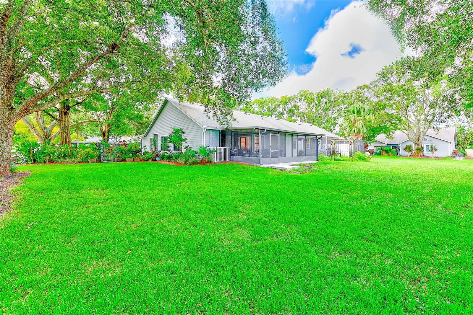 Image 42 of 50 For 2728 Bentley Drive