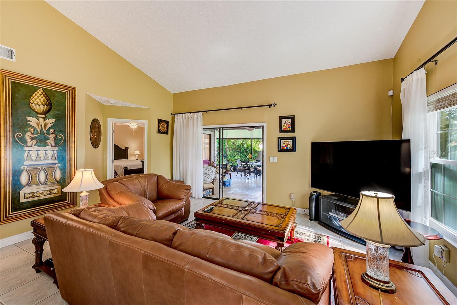 Image 9 of 50 For 2728 Bentley Drive