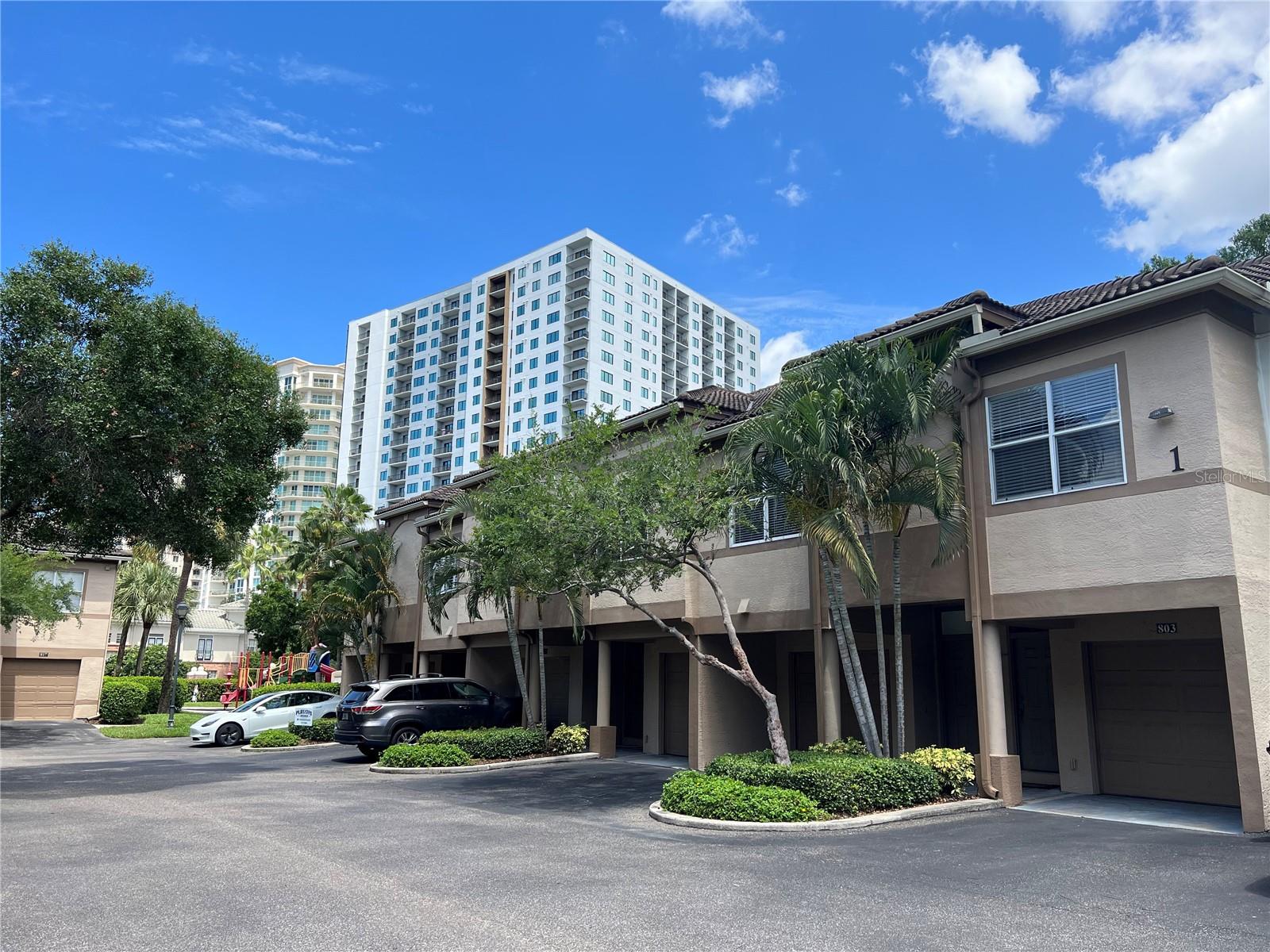 Details for 805 Normandy Trace Road, TAMPA, FL 33602