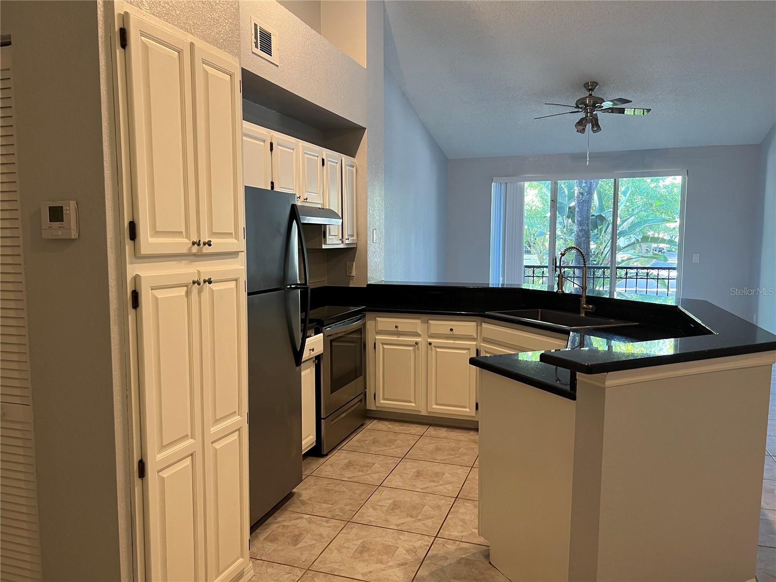 Image 16 of 41 For 805 Normandy Trace Road