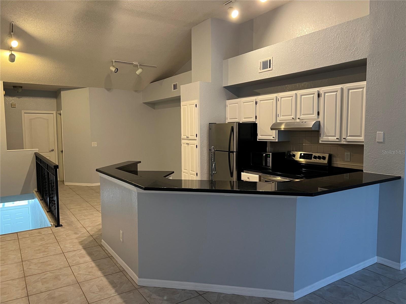 Image 24 of 41 For 805 Normandy Trace Road