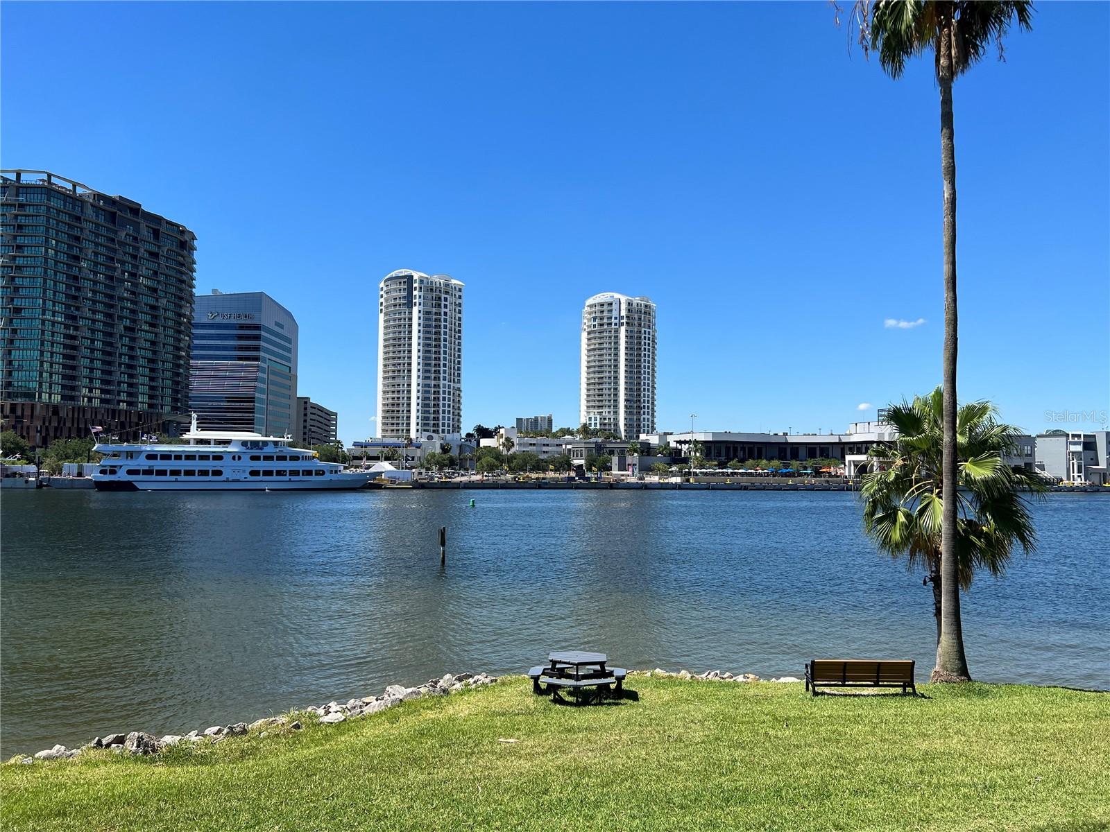 Image 38 of 41 For 805 Normandy Trace Road