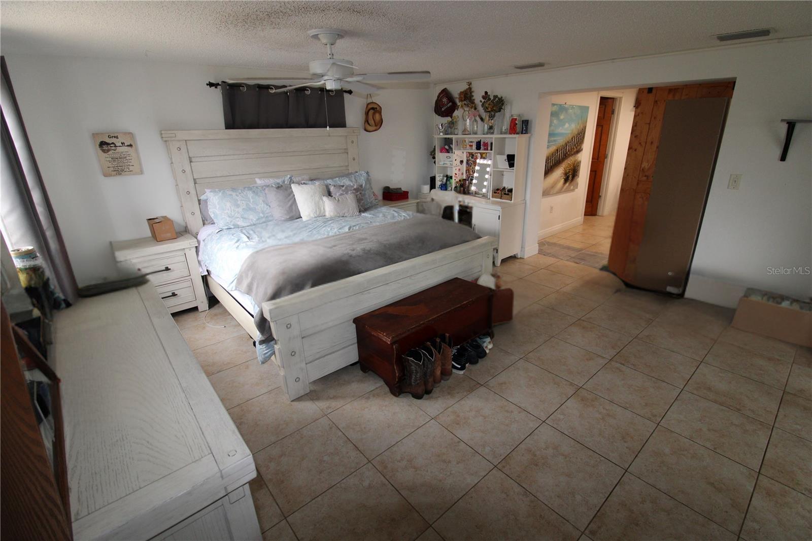 Image 28 of 31 For 5802 Greenwood Way