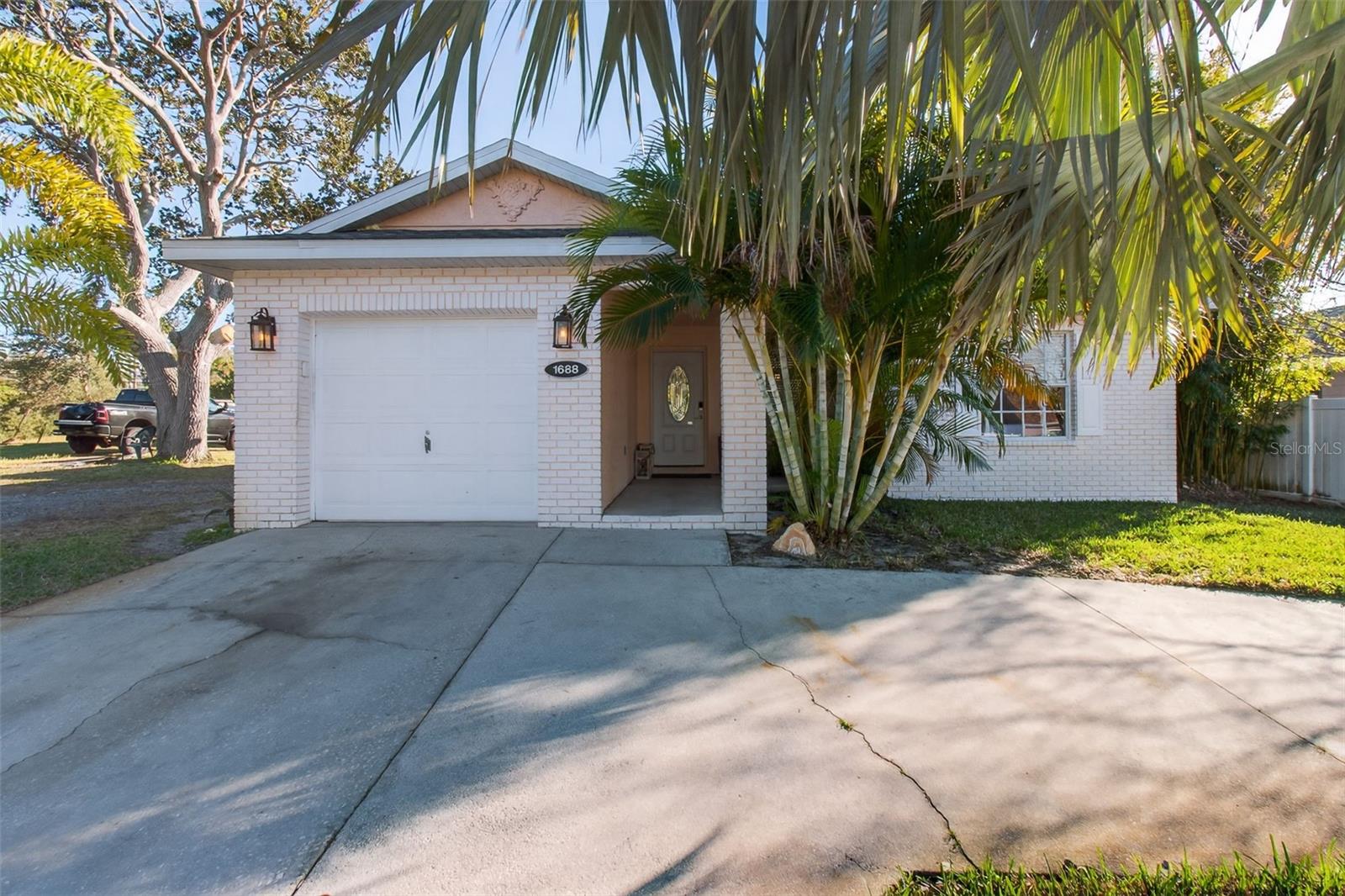 Details for 1688 Taylor Lake Circle, LARGO, FL 33778