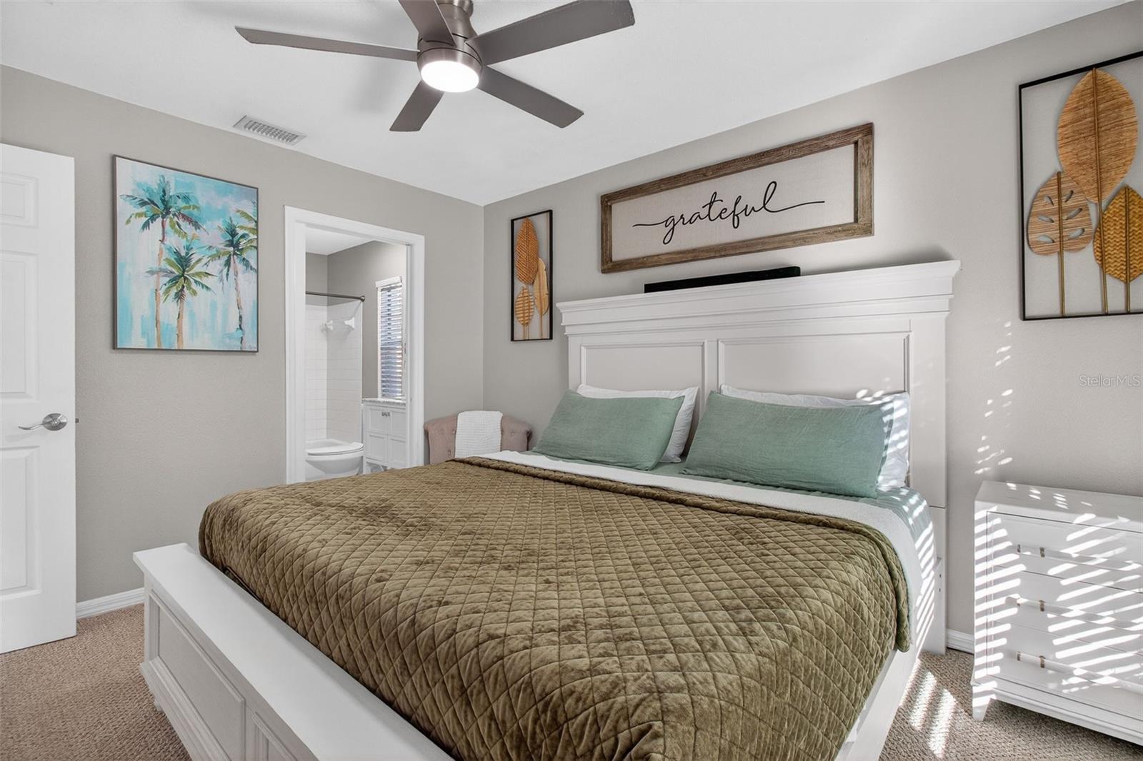 Image 12 of 25 For 1688 Taylor Lake Circle