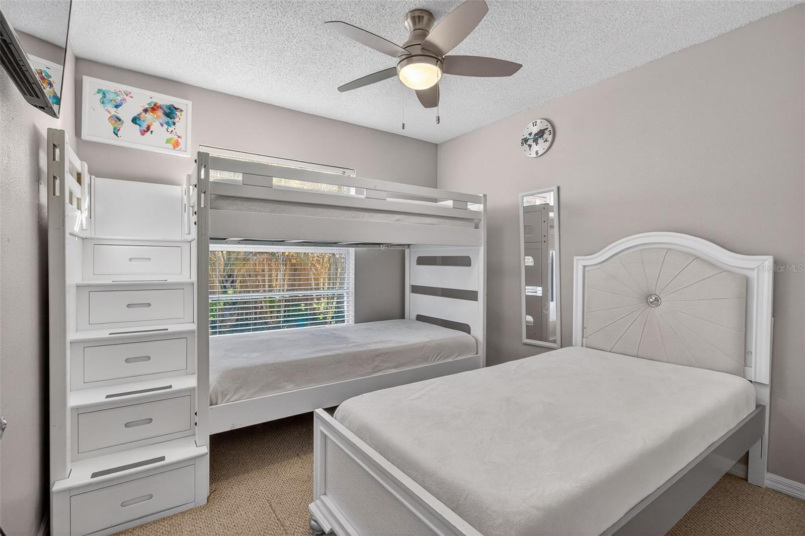 Image 16 of 25 For 1688 Taylor Lake Circle