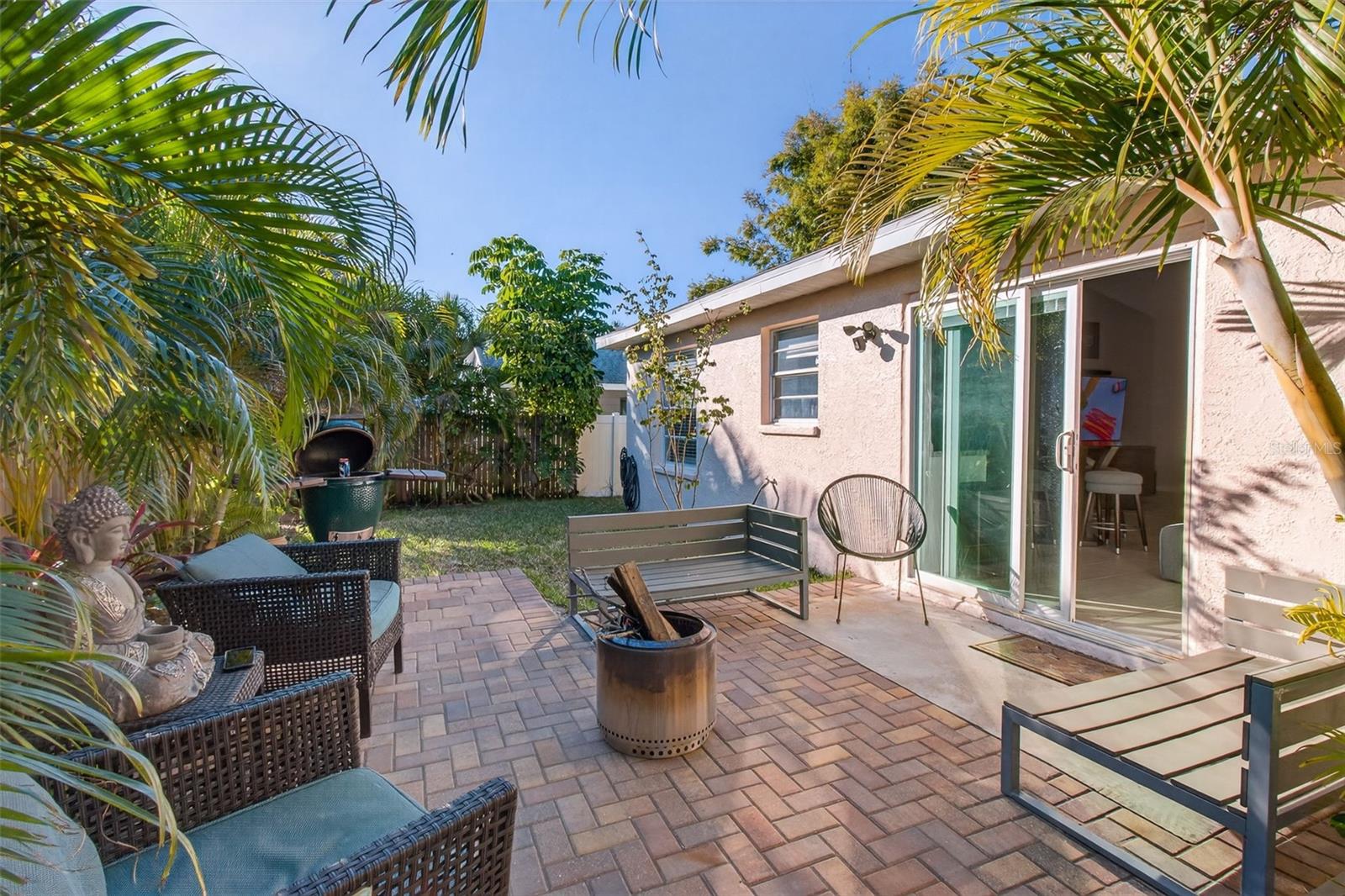 Image 18 of 25 For 1688 Taylor Lake Circle