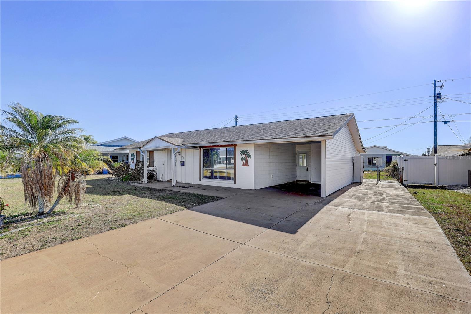 Image 28 of 42 For 708 Tam O Shanter Avenue