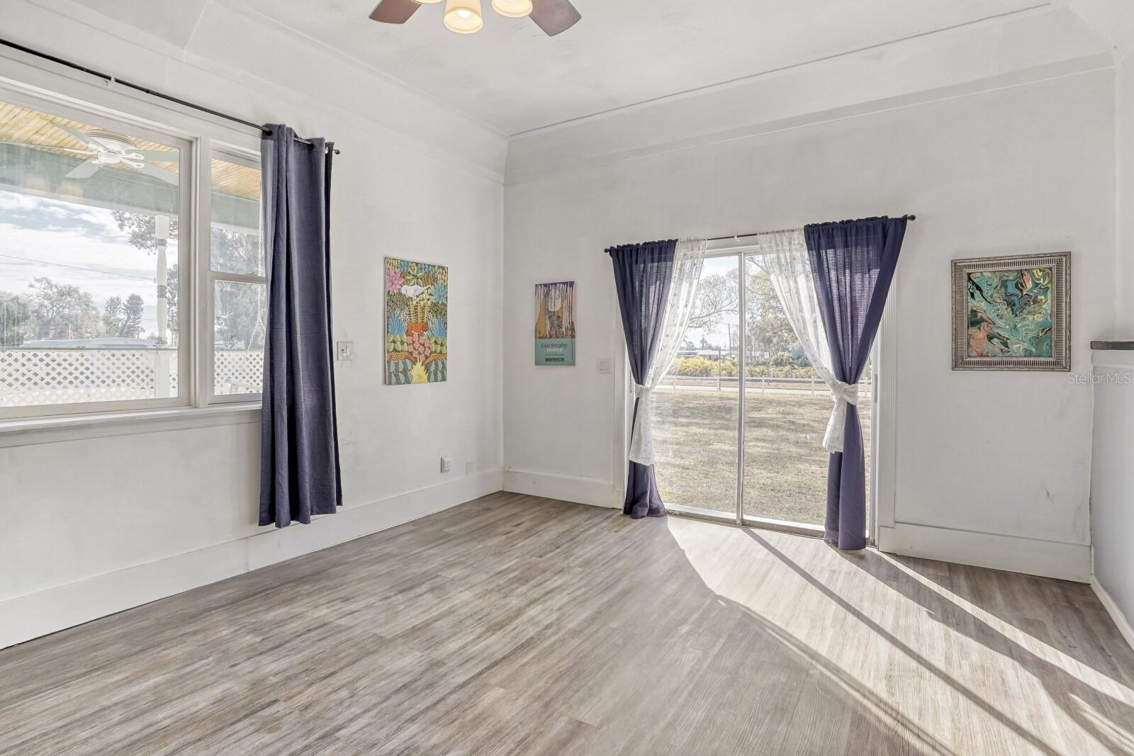 Image 12 of 35 For 1605 10th Avenue W