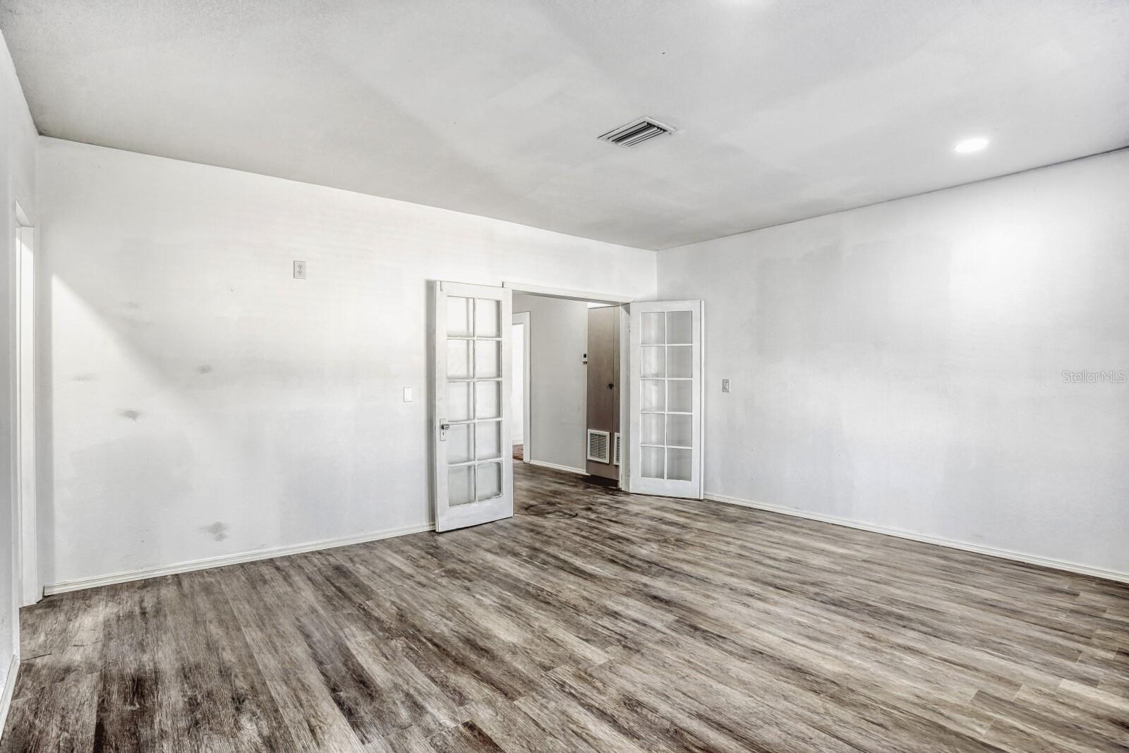 Image 18 of 35 For 1605 10th Avenue W