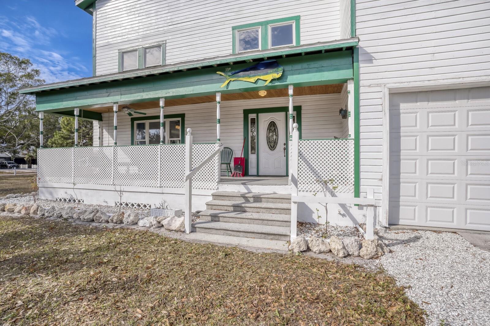 Image 3 of 35 For 1605 10th Avenue W