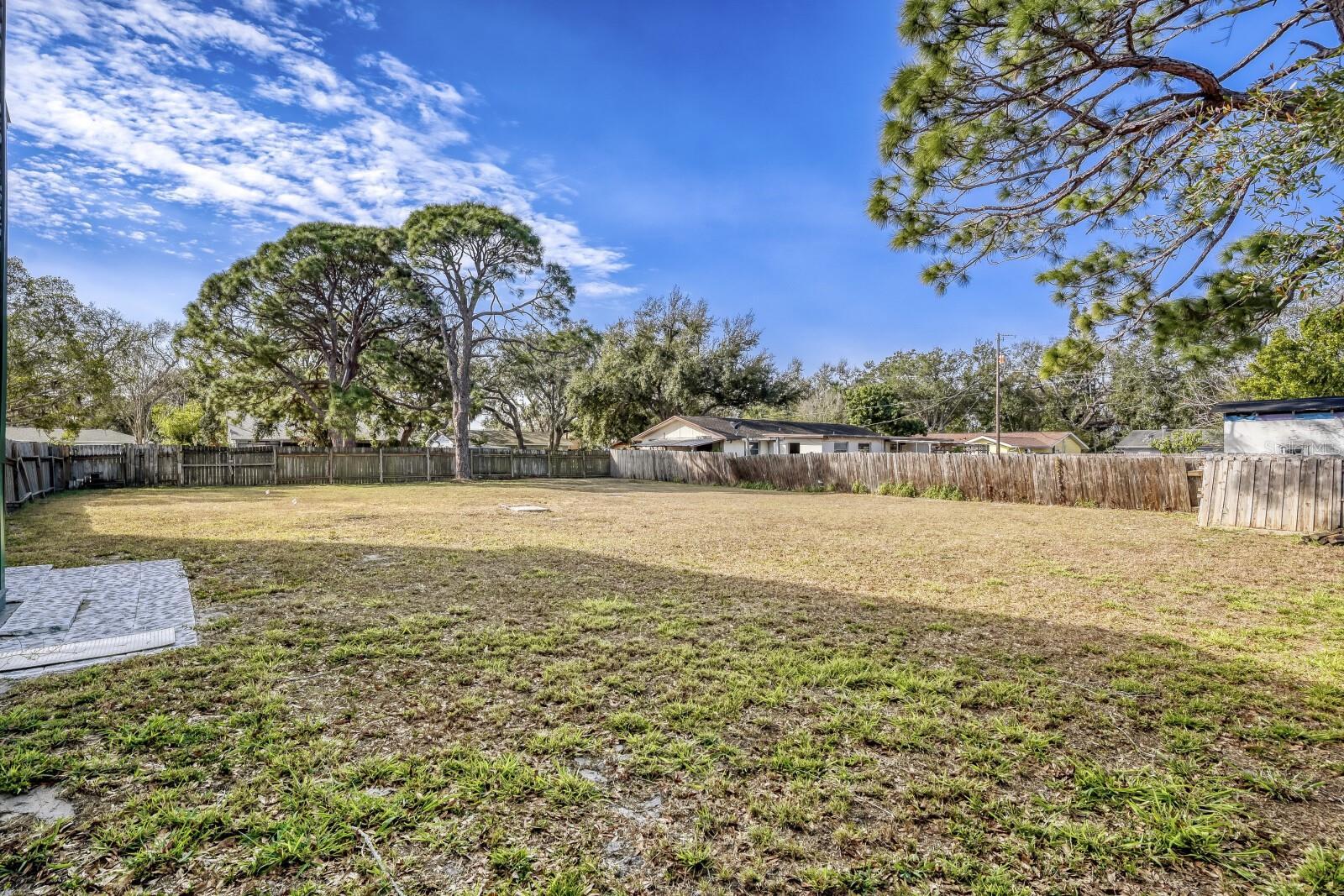 Image 30 of 35 For 1605 10th Avenue W